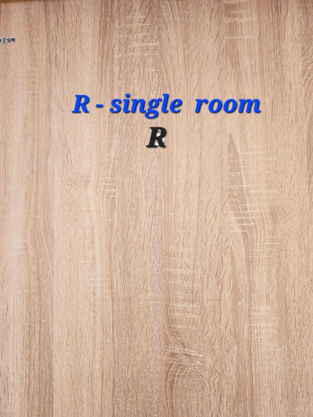 Hongdae Room#g#e#d#r#m
