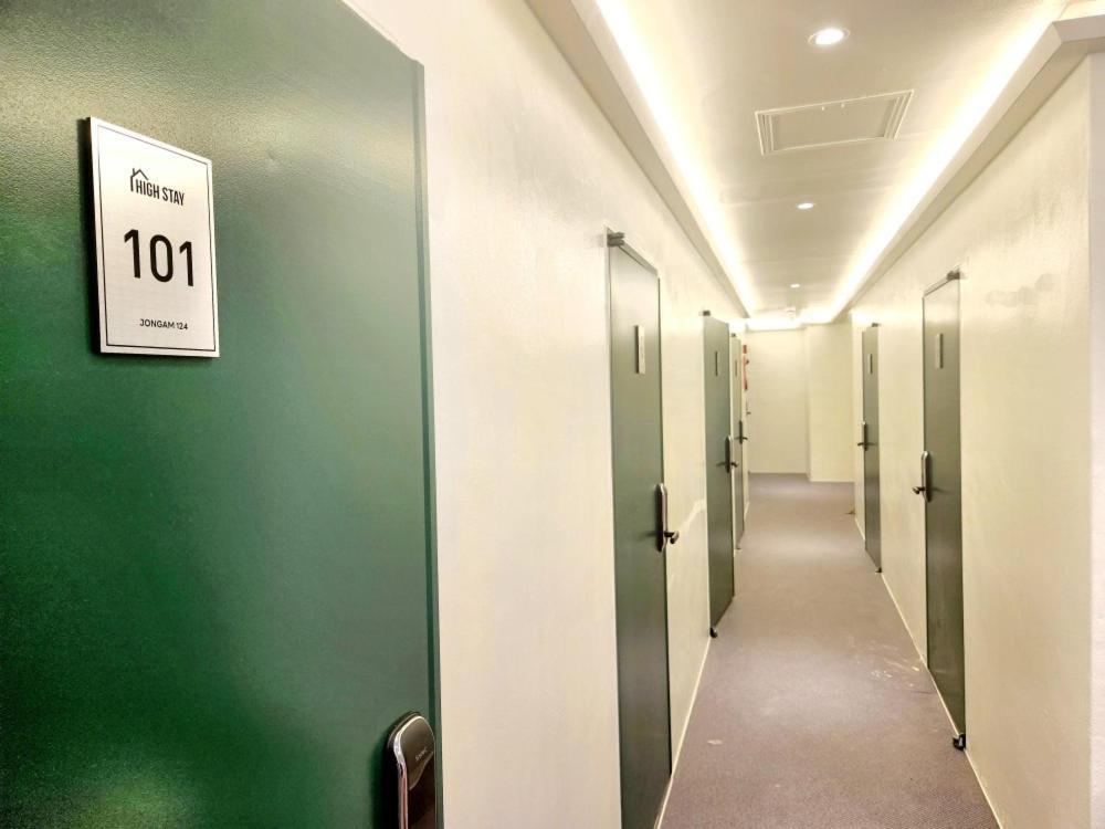 Hostel High Jongam 124 Seoul