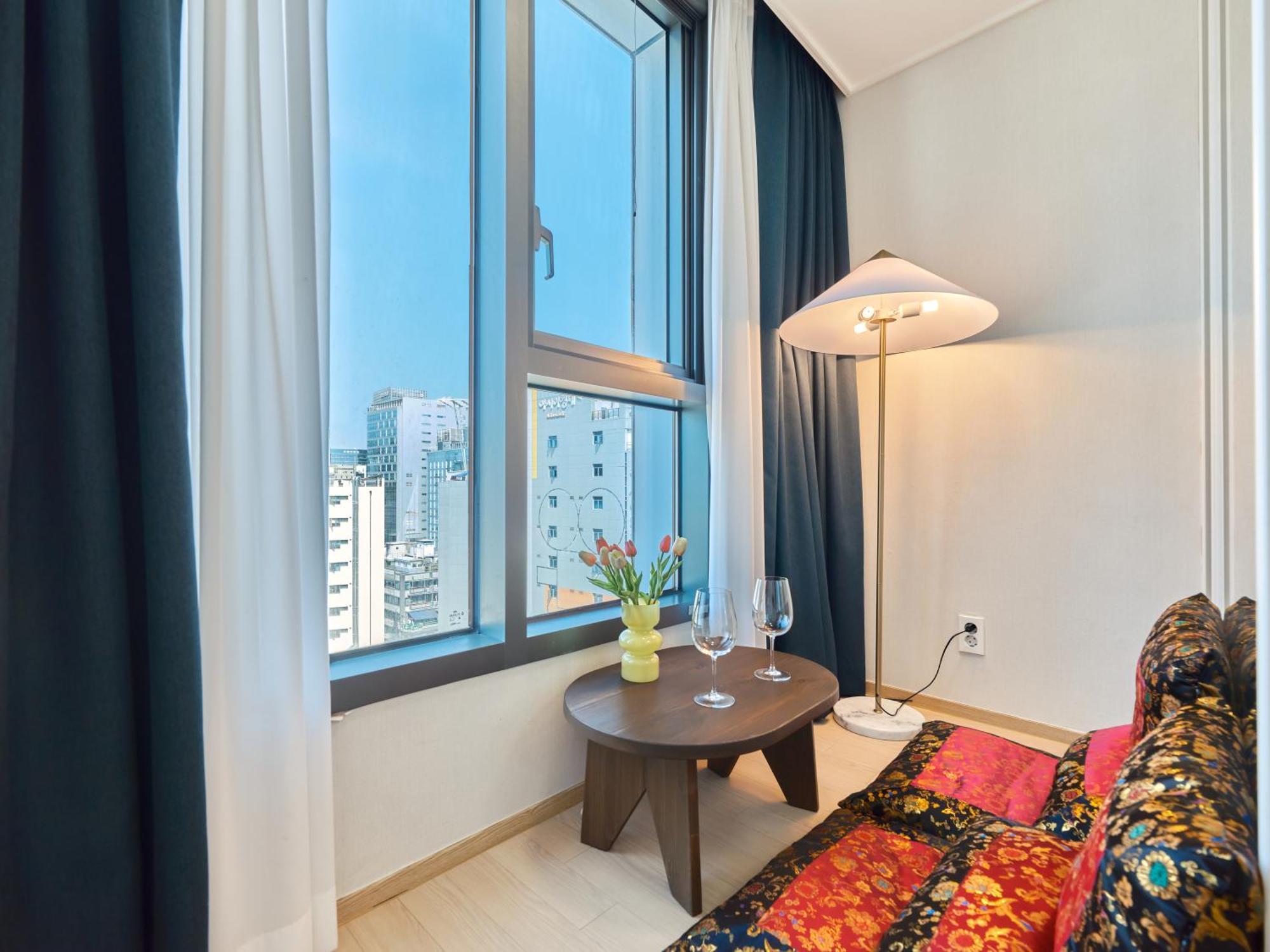 Comocasa Fully Furnished