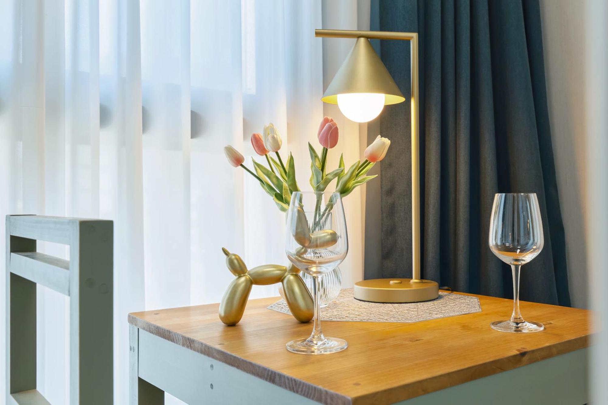 Comocasa Fully Furnished Seoul
