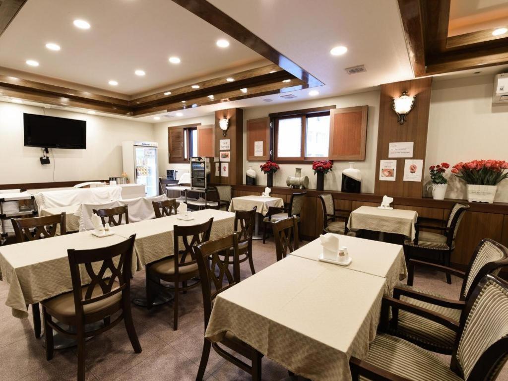 Motel Hill House 3*