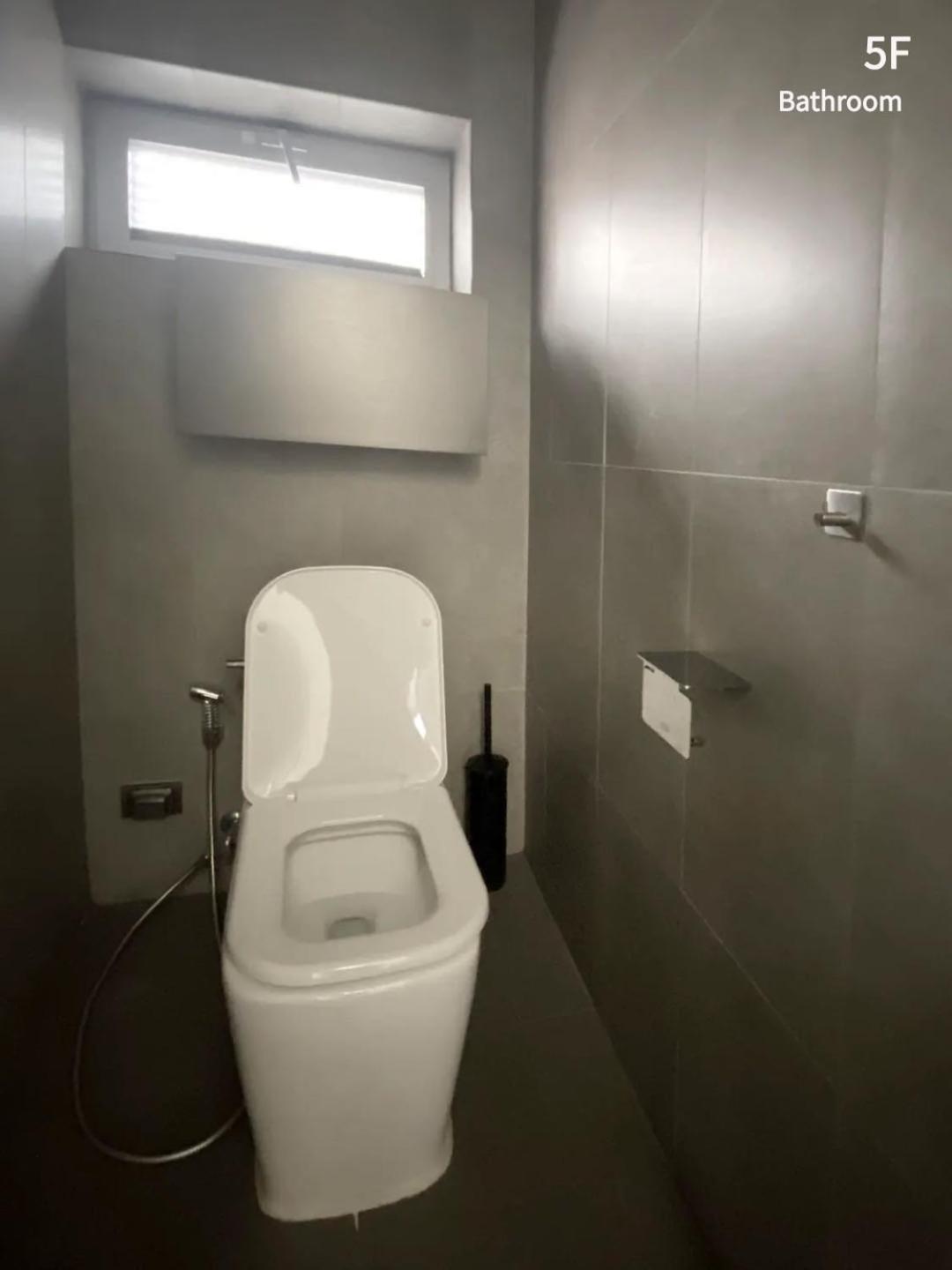Private Duplex House With A Rooftop - Foreigner Only *