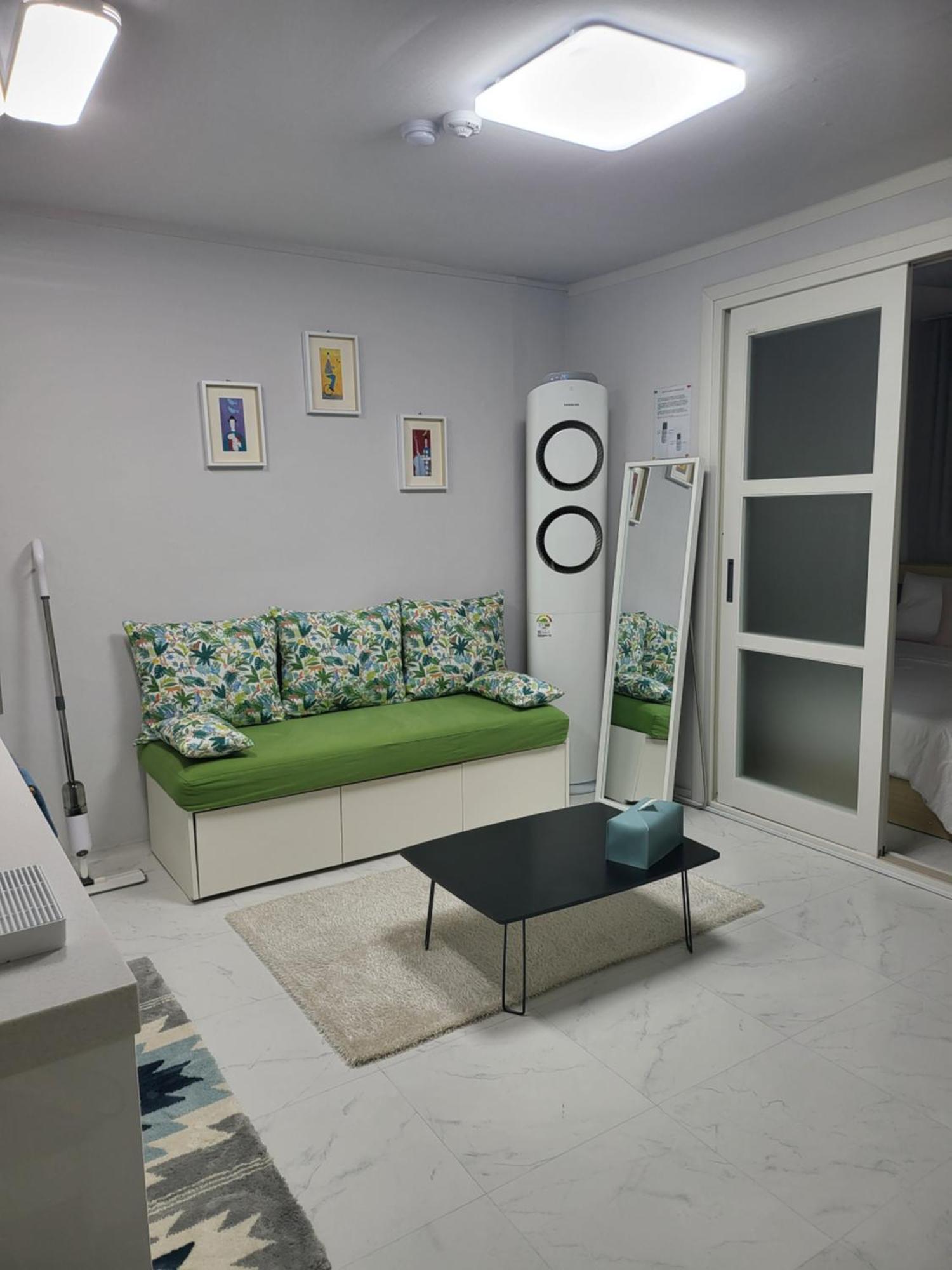 Apartment Clear Bridge House Seoul