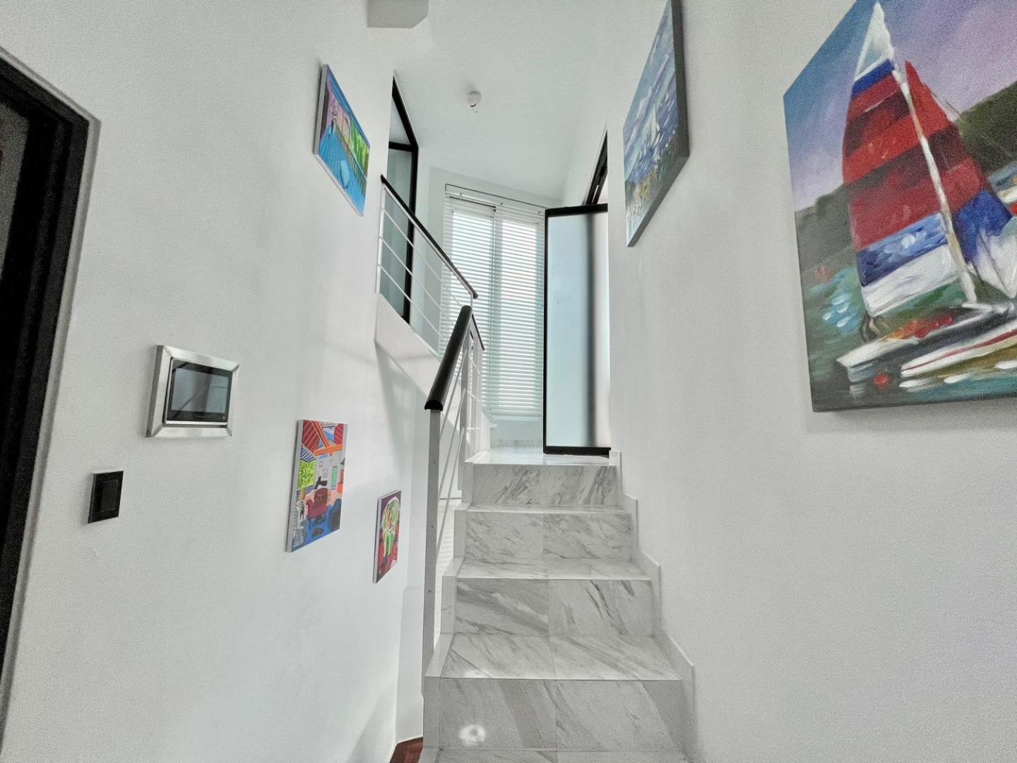 Happy House Villa
