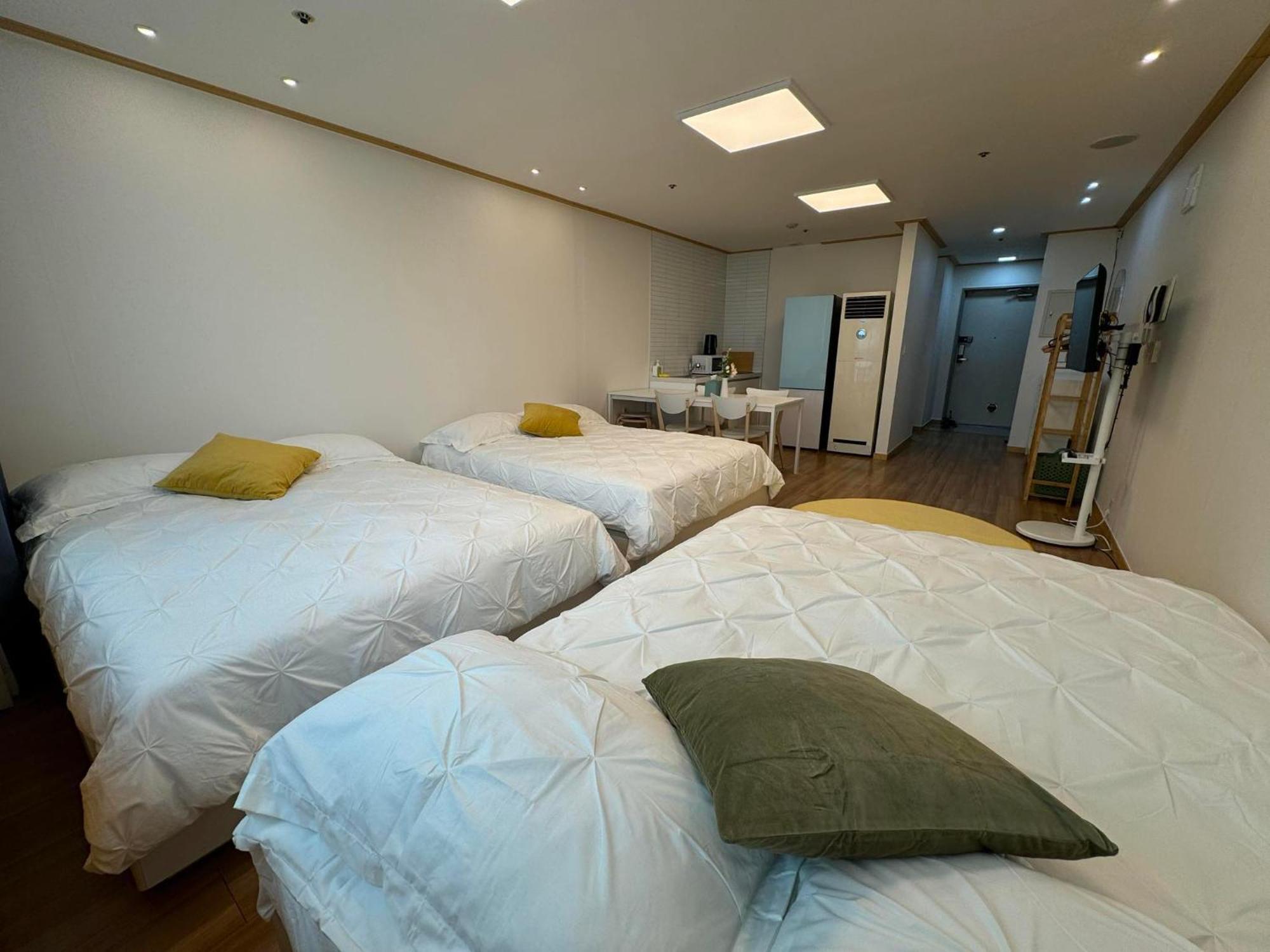 Hongdae Sub 1min Apartment *