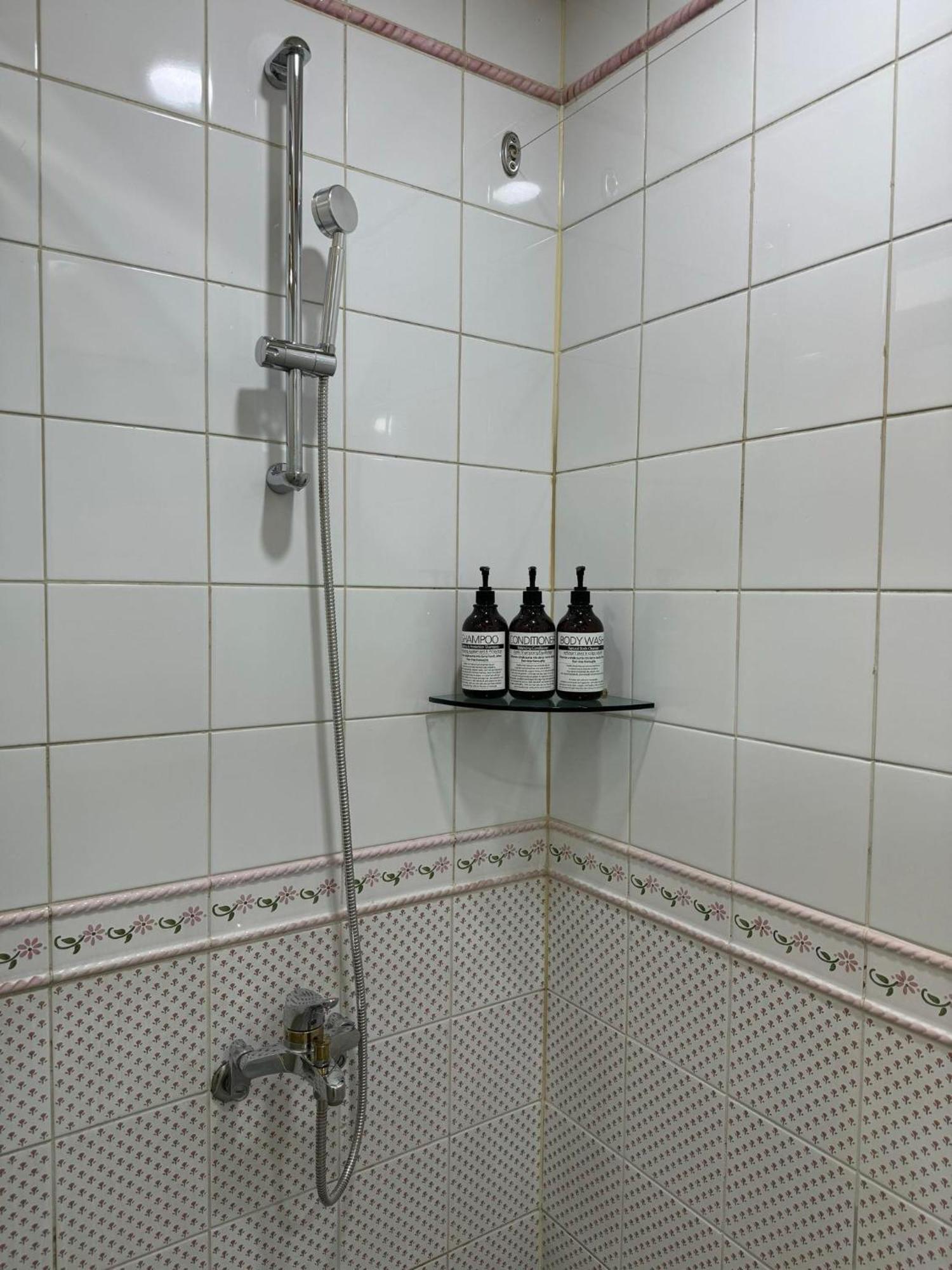 Hongdae Sub 1min Apartment