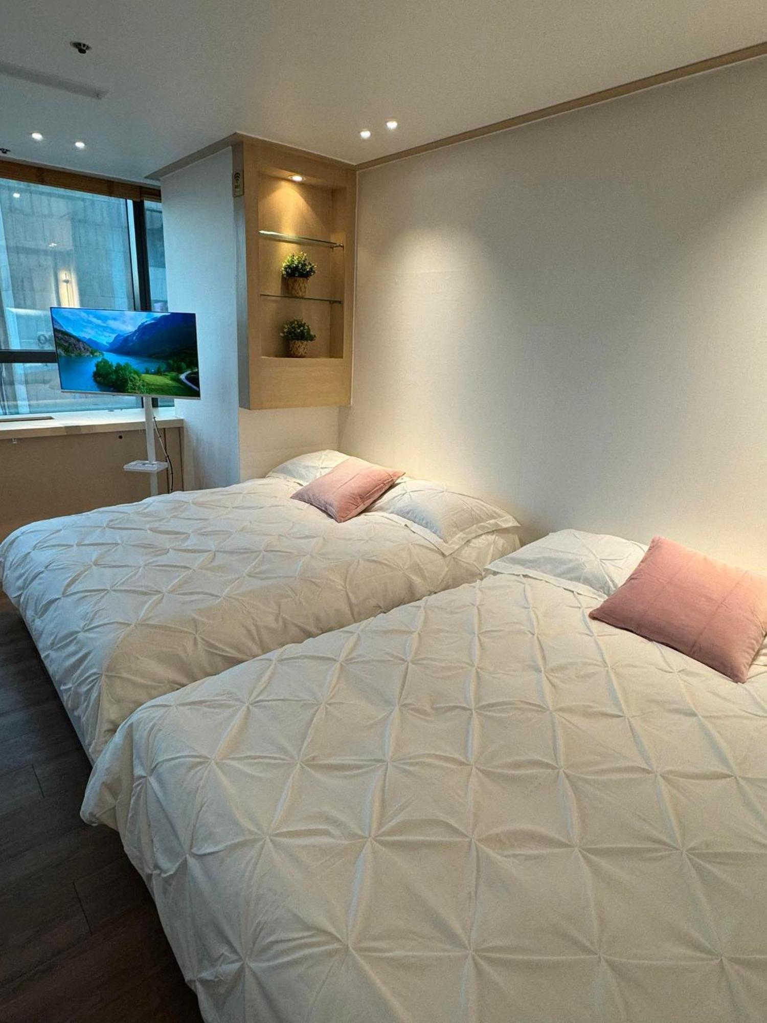 Hongdae Sub 1min Apartment