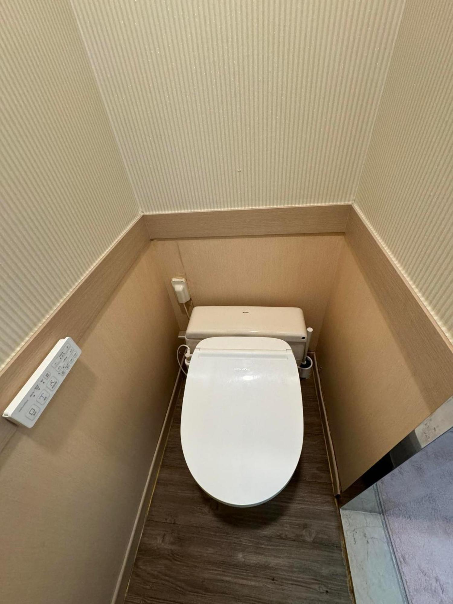Apartment Hongdae Sub 1min *