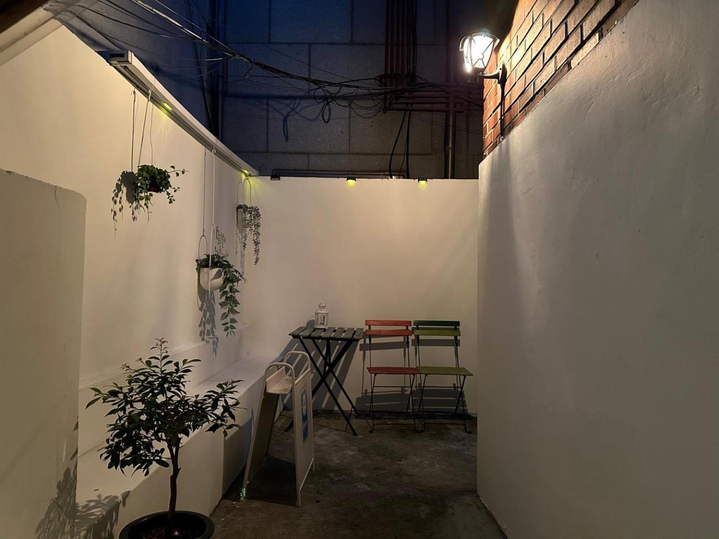 Athome - Foreigner Only Apartment Seoul