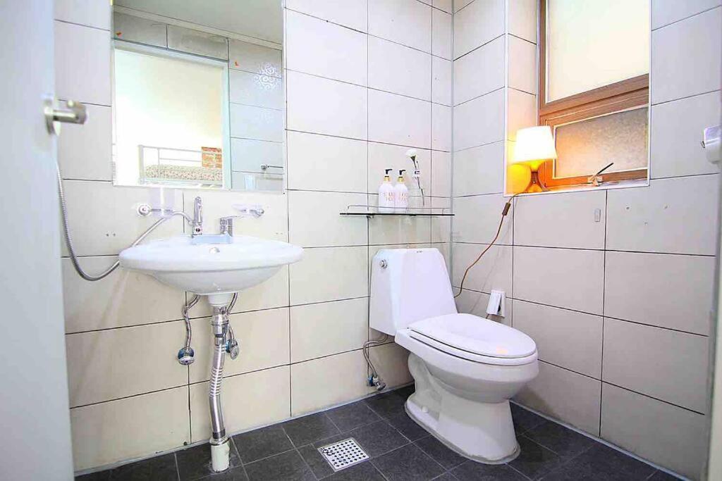 Jandariro Guest house *