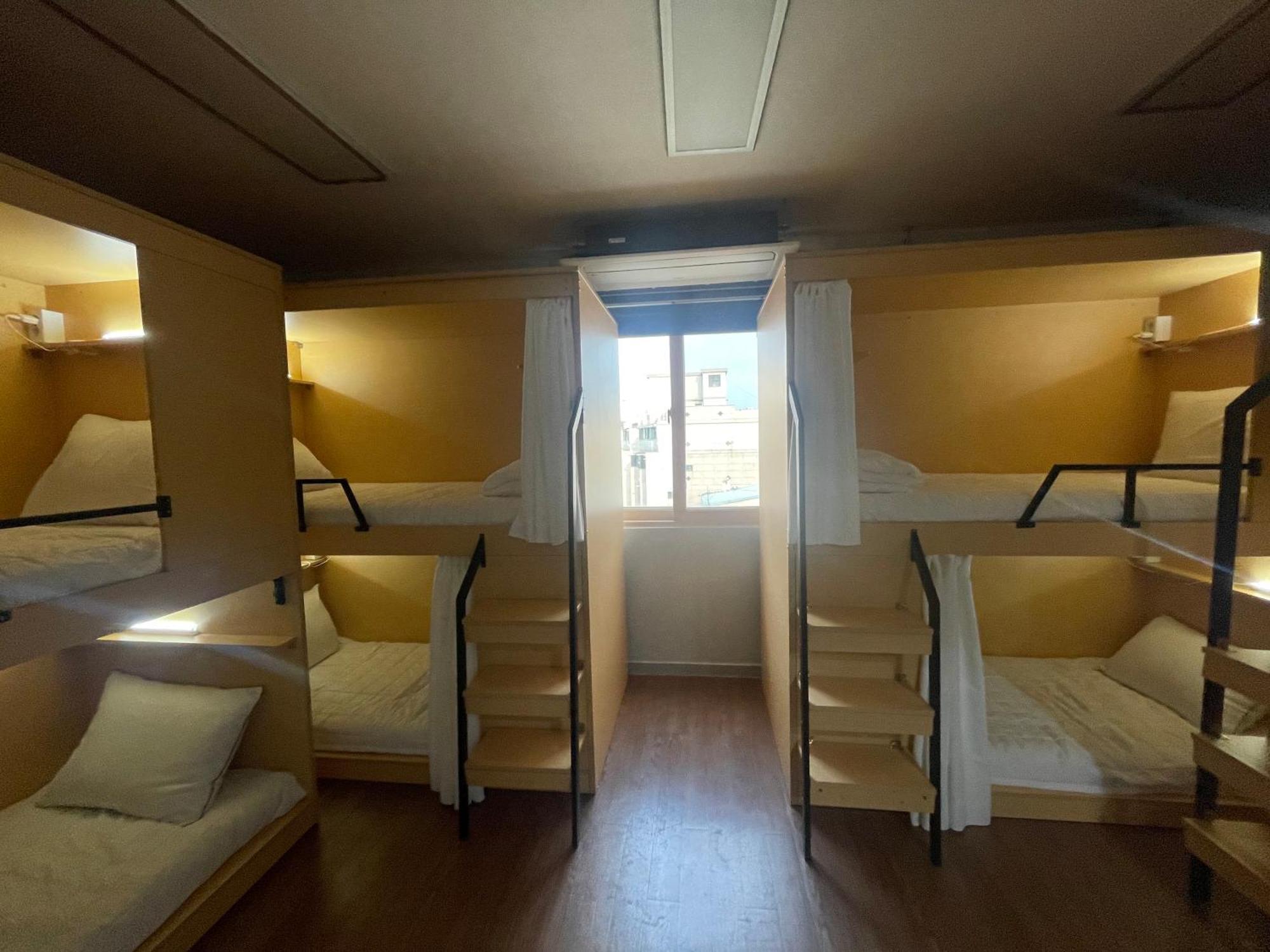 Guest house K Wave Only Female In Hongdae 1 Seoul