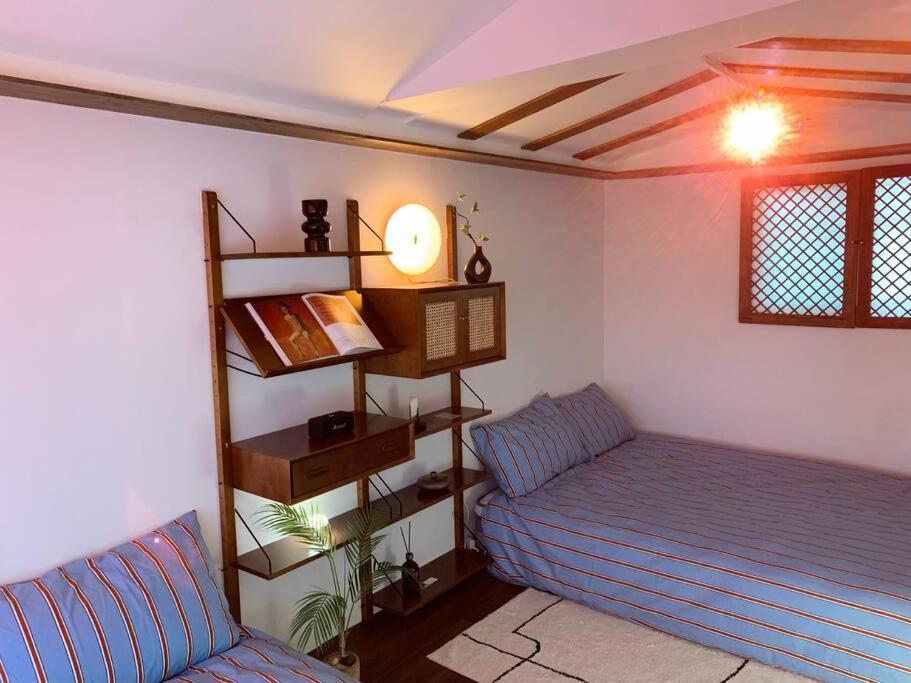 A Sensual Hanok-style Detached House In The Center * Seoul
