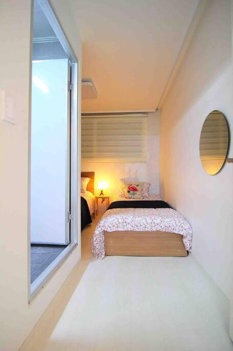 The Palace Apartment *