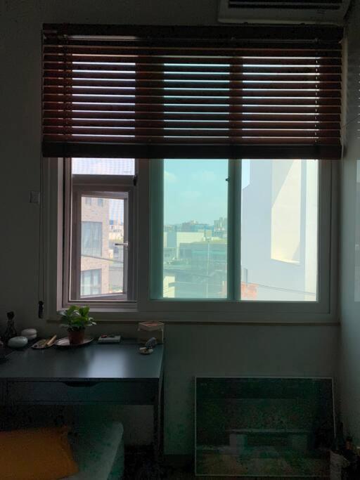 Soulful Shelter In Hannam Apartment Seoul