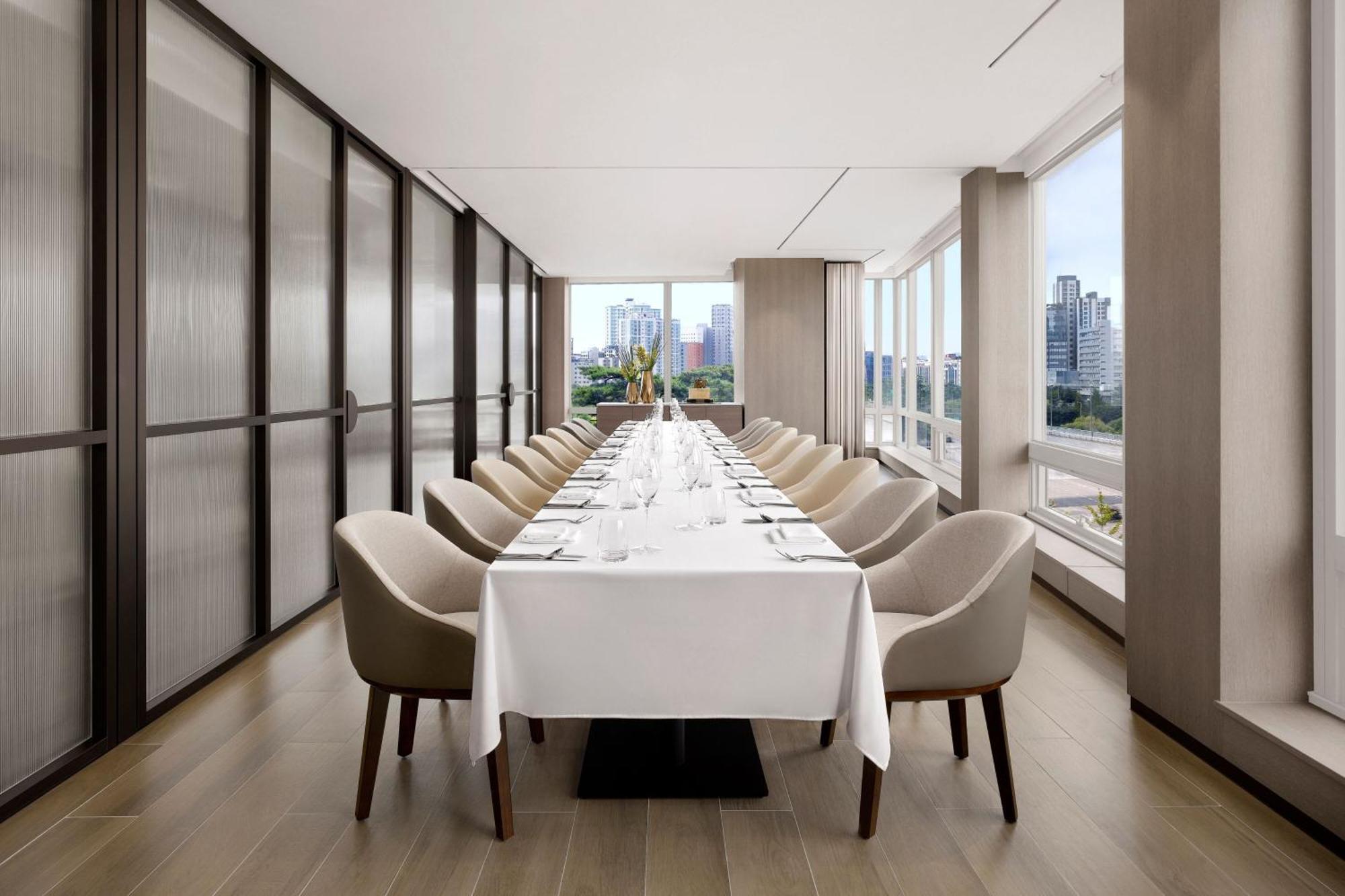 Marriott Executive Hotel Seoul