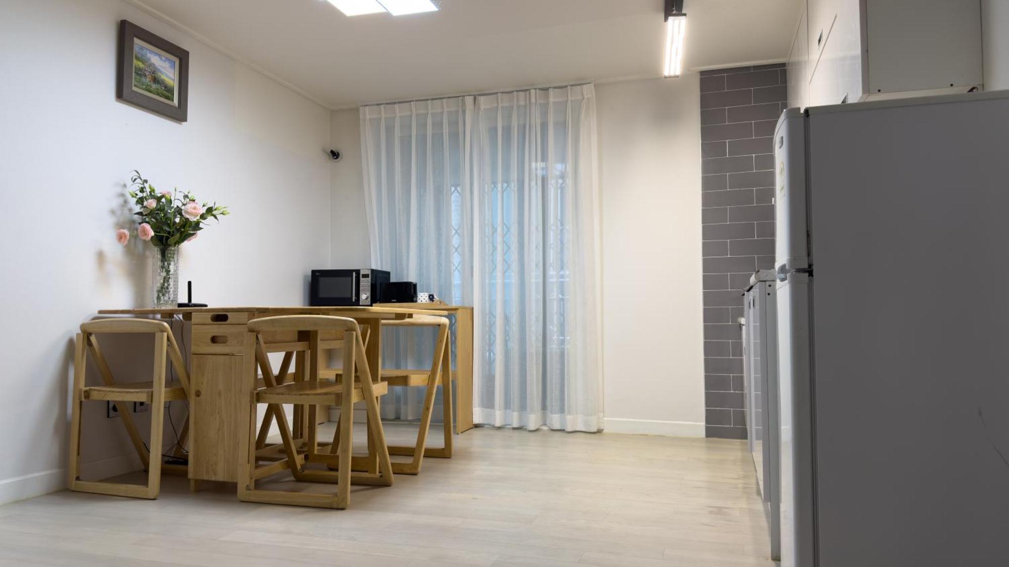 Albergue Lombard House *