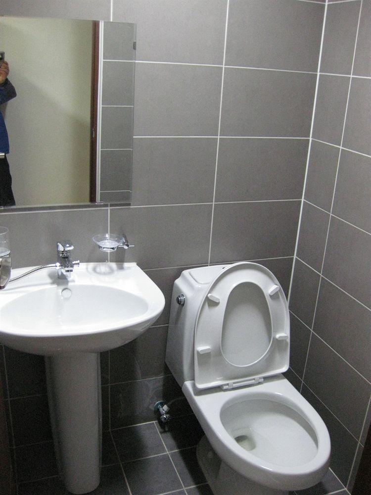 Laketel Apartment *