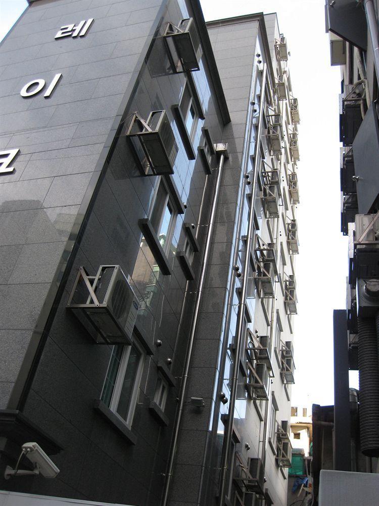Laketel Apartment *