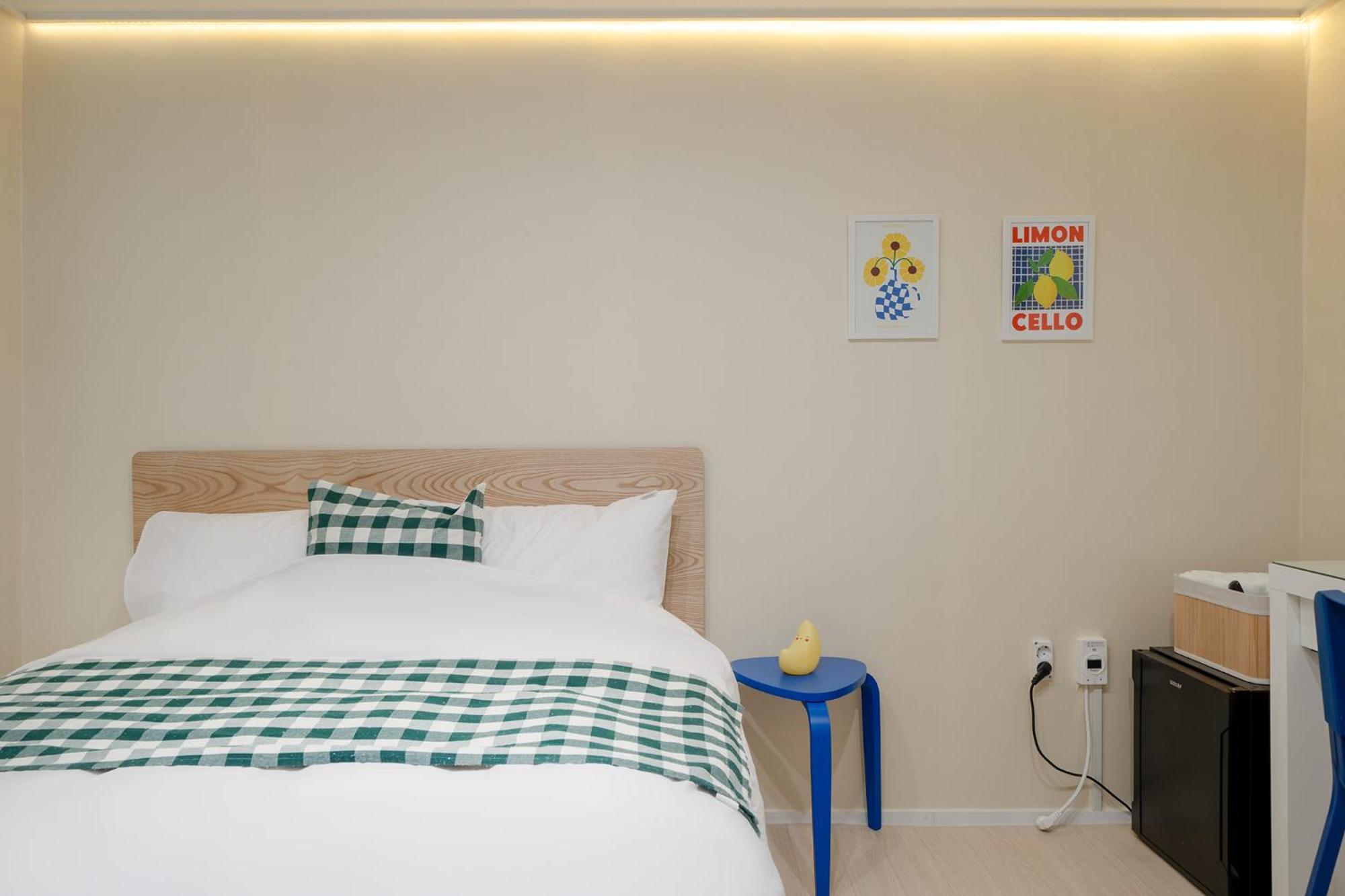 Mutal motel Seoul