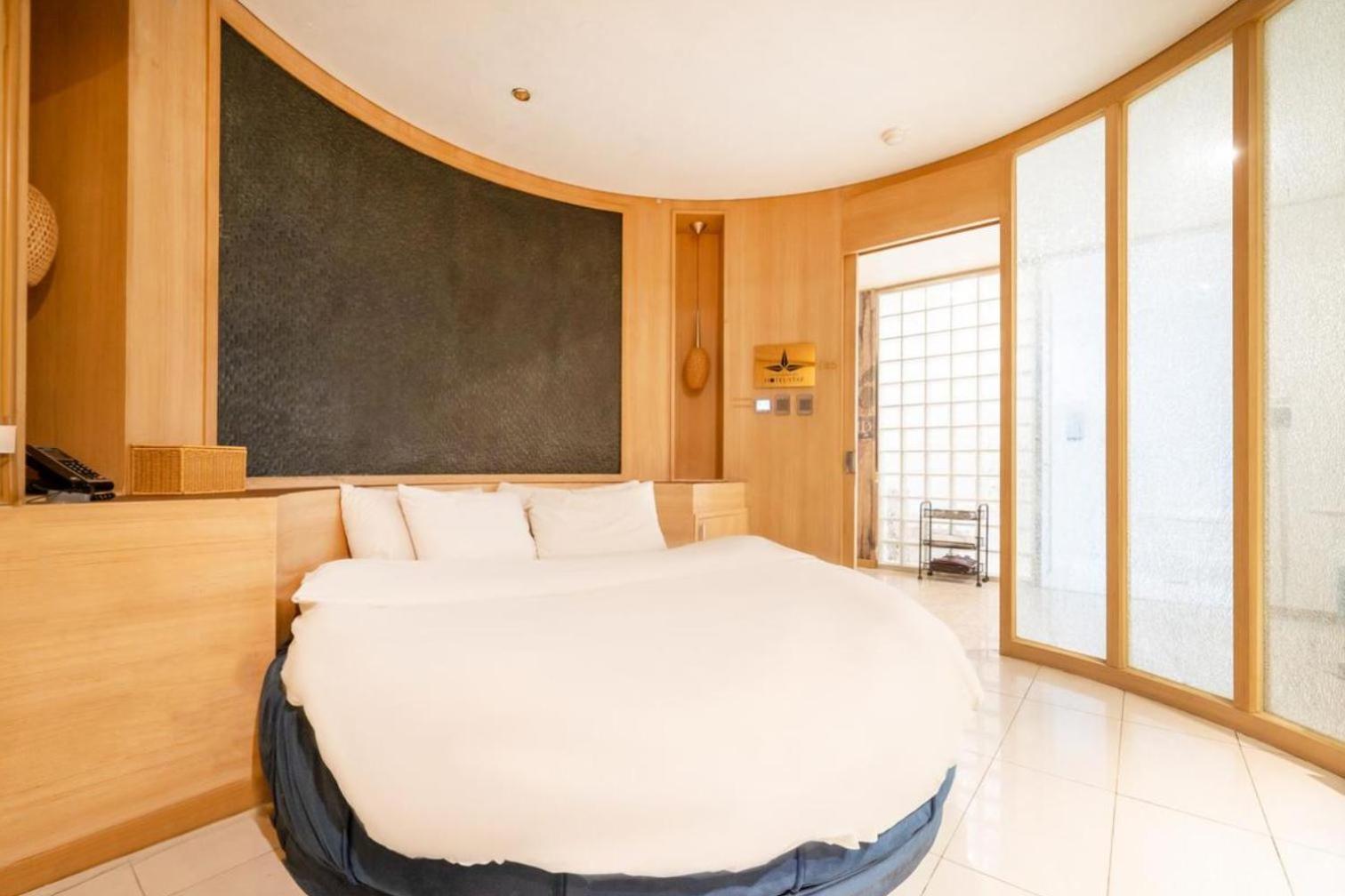 Hotel Star