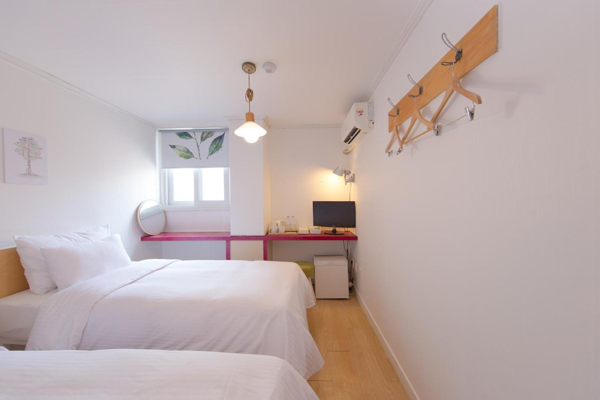 Travel Monster Guest house Seoul