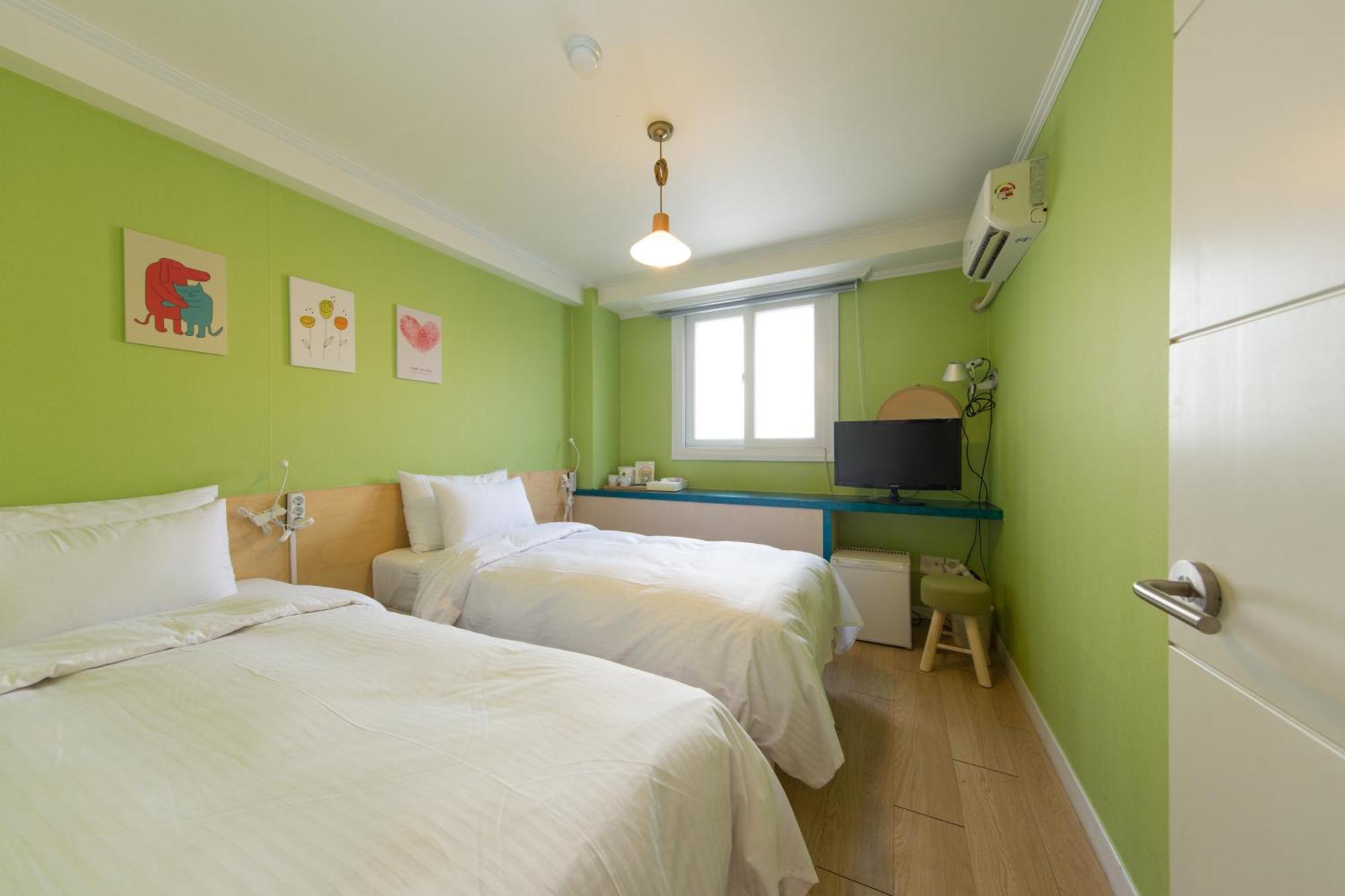 Travel Monster Guest house Seoul