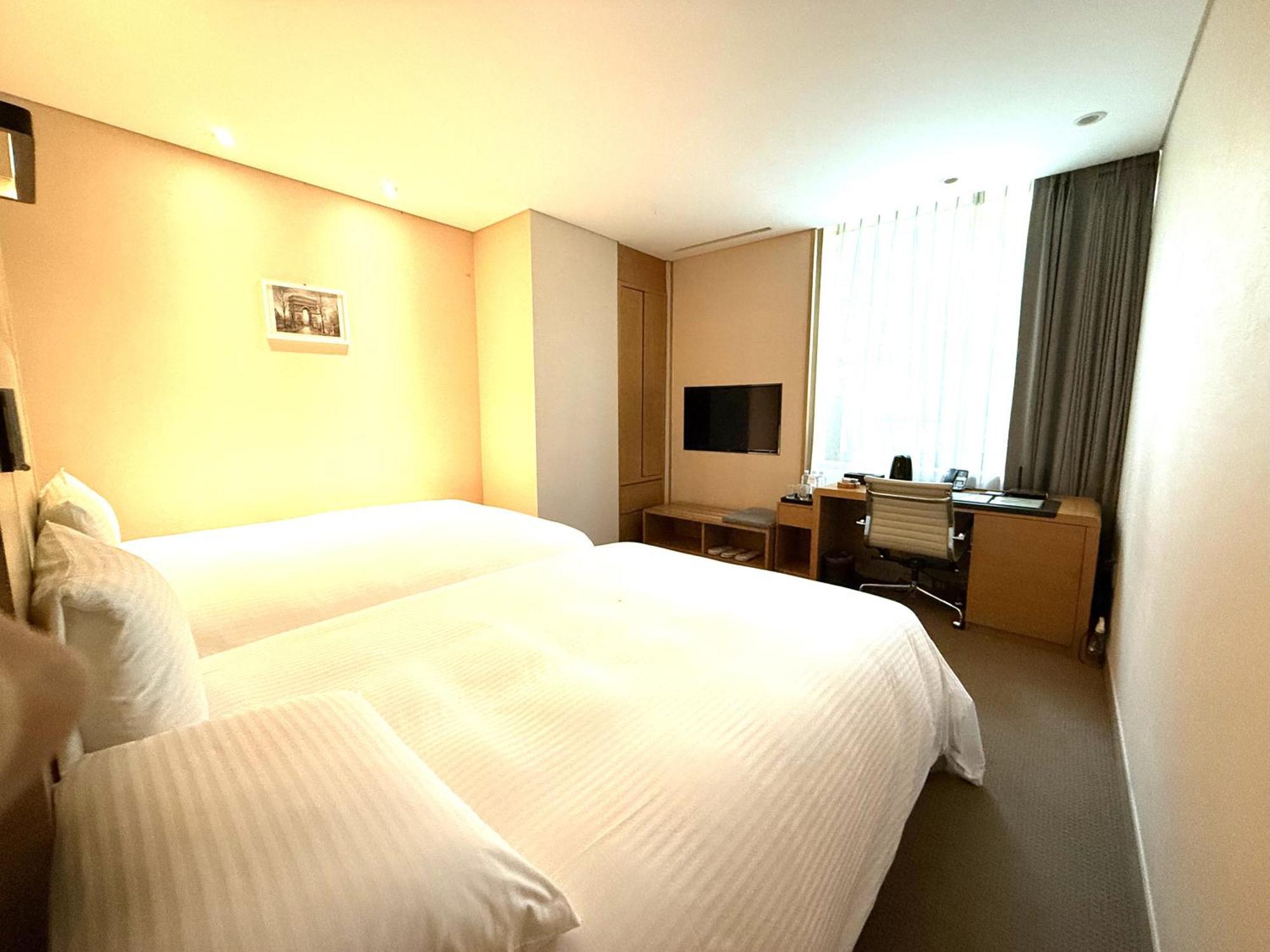 Acube Dongdaemun