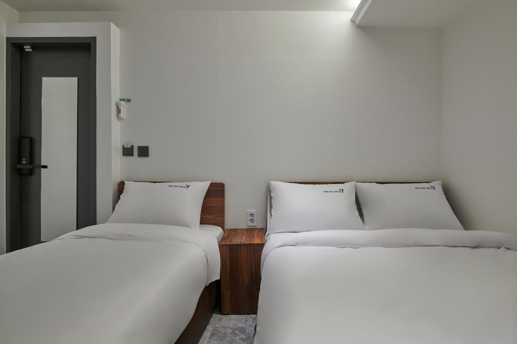 Eight Rest Myeongdong Hostel Seoul