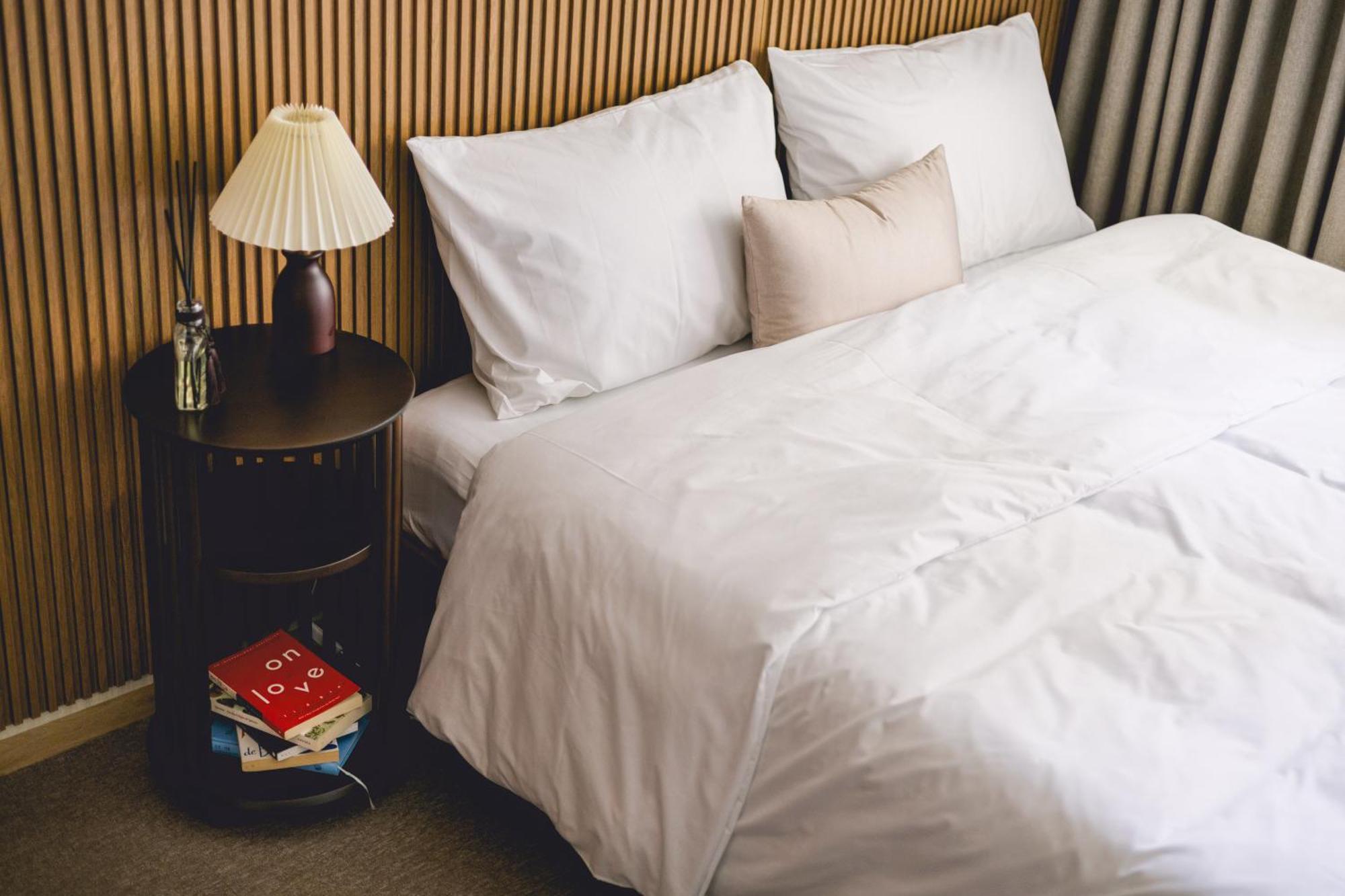 Cozy Eeno House, Seokchon Station 3min Homestay