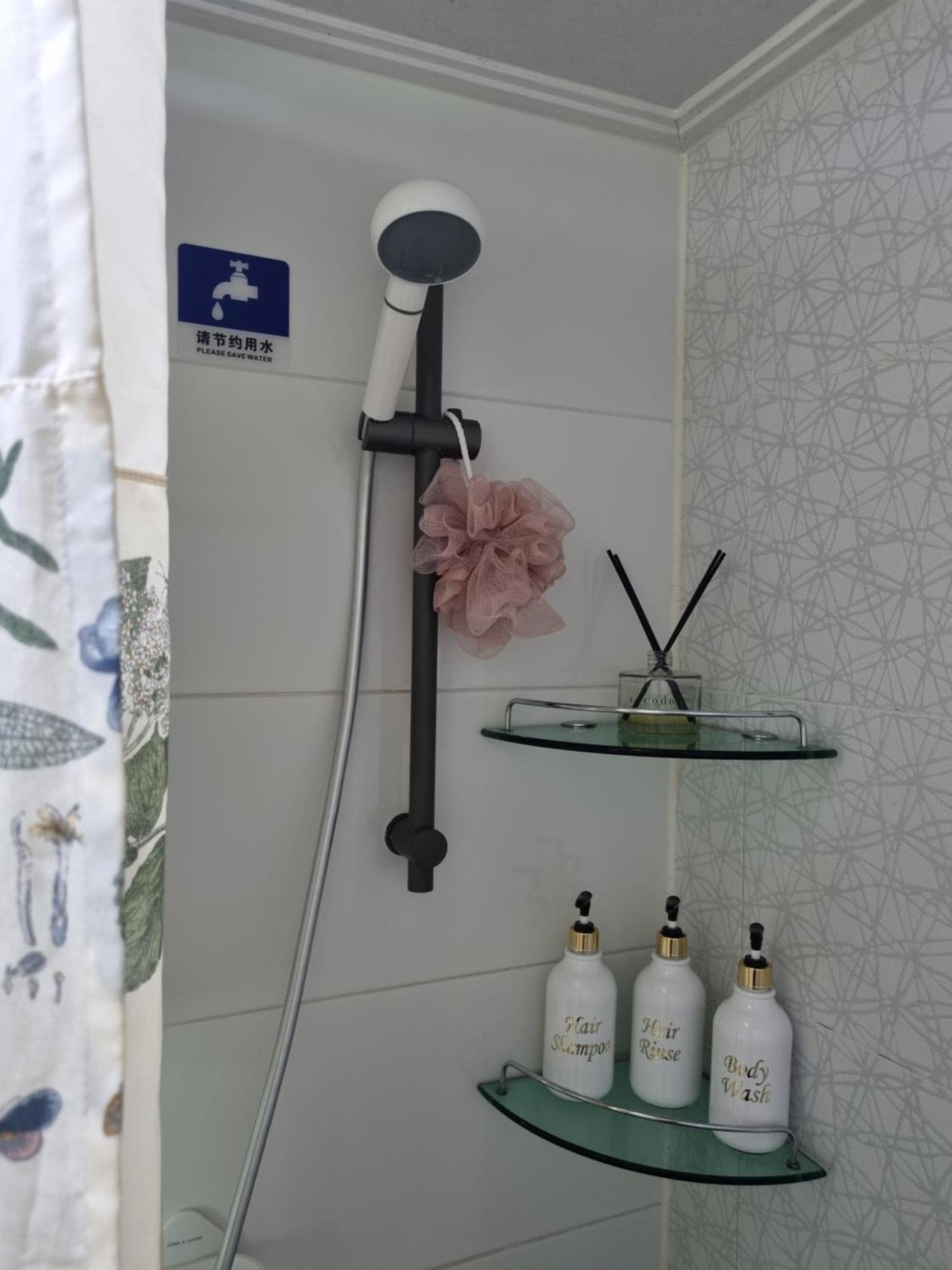 Hongdae Sky View Private Roof Garden House 2br 2qb 1ssb Free Wifi Starbucks Capsule 외국인전용 *