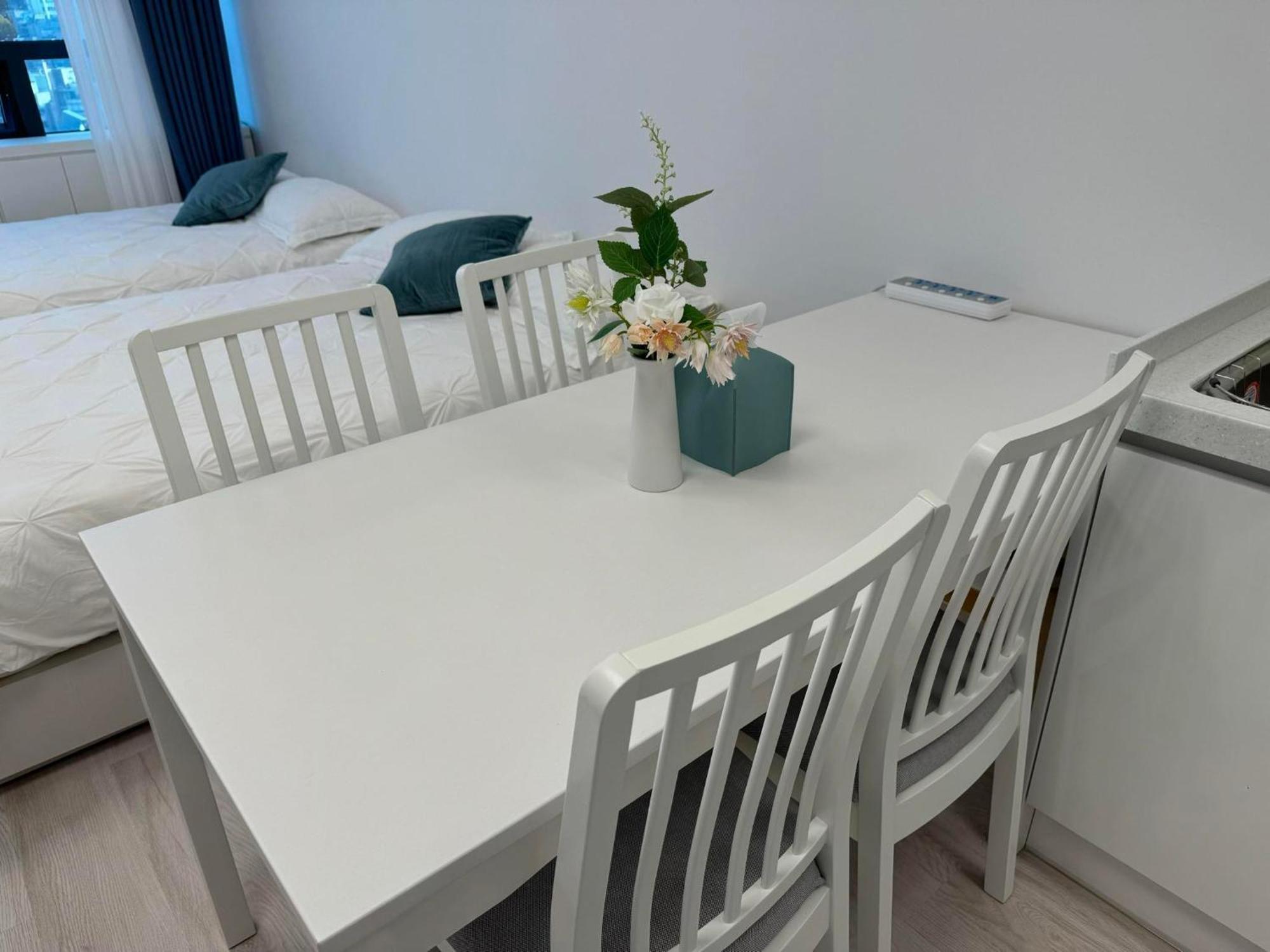 Hongdae Sub 1min Apartment *