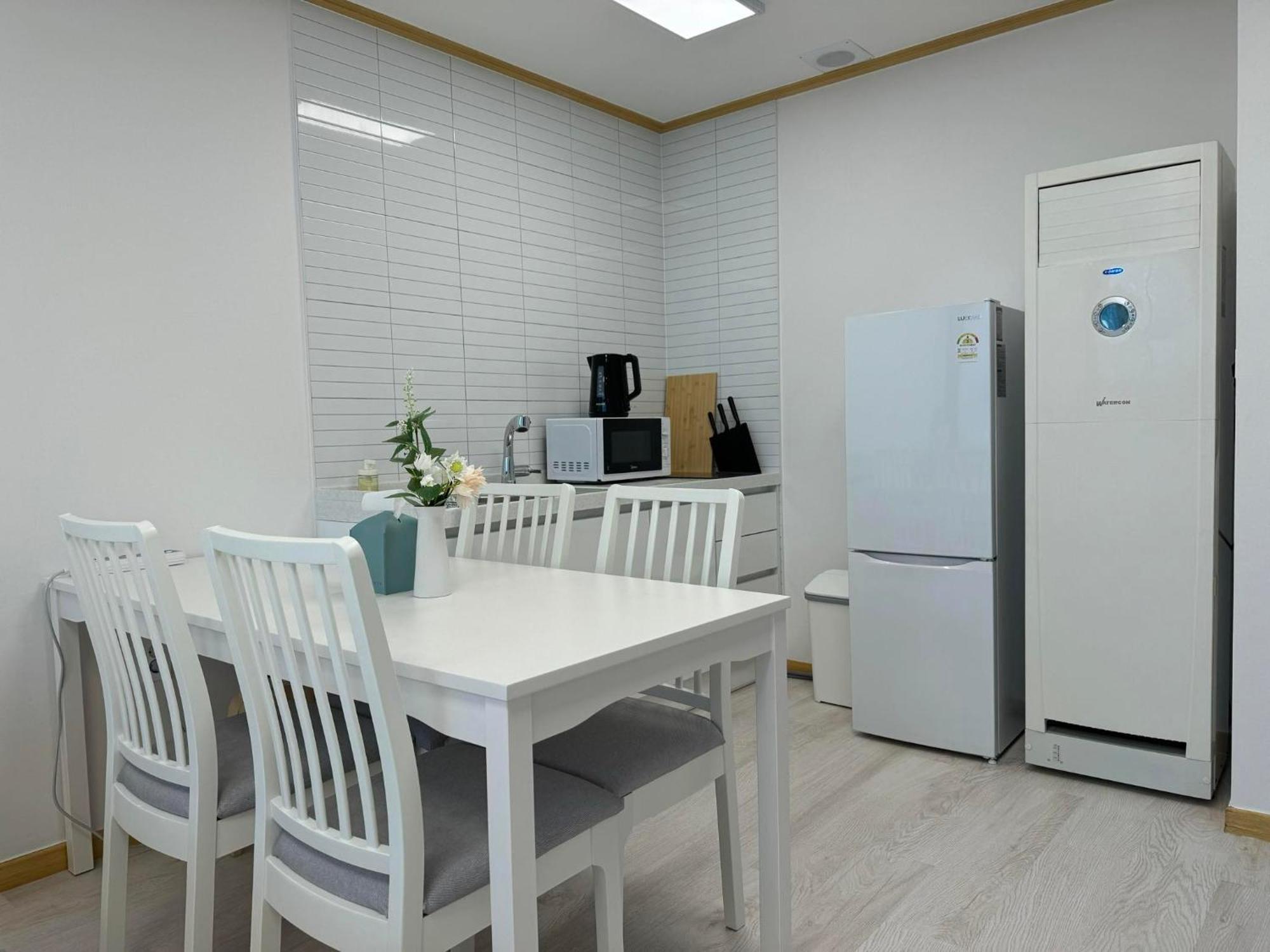 Apartment Hongdae Sub 1min Seoul