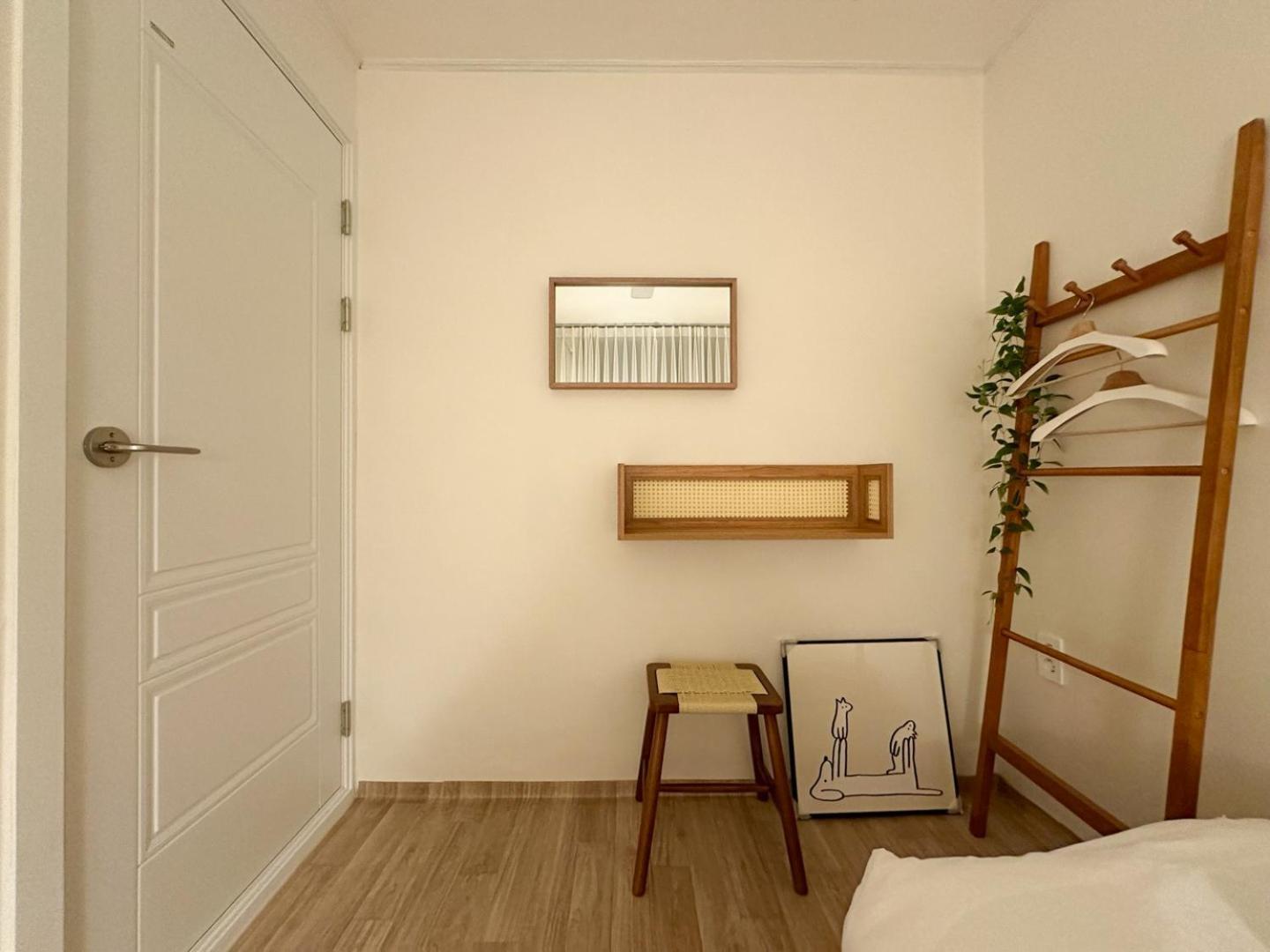 Apartment Athome - Foreigner Only