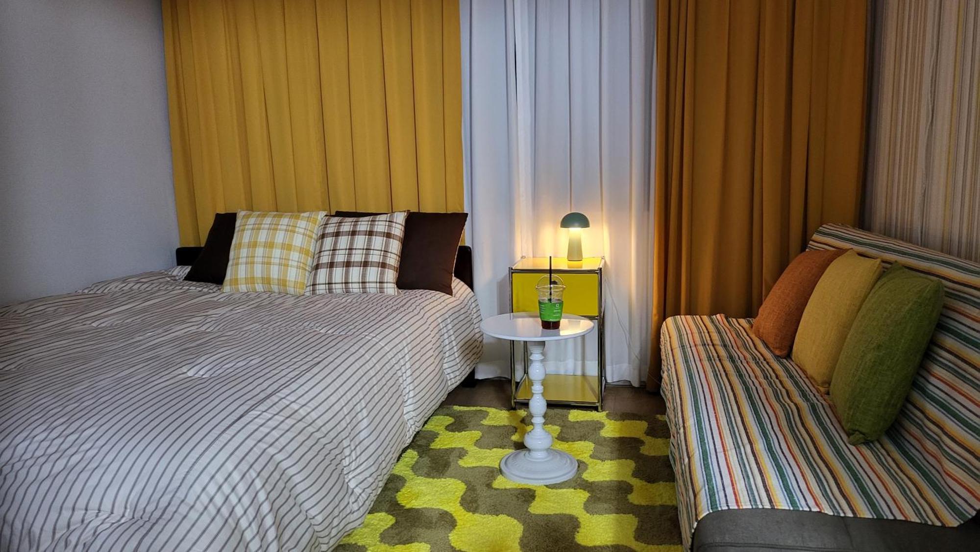 Park #hongdae Sinchon 10min #metro 3min #3beds Apartment *