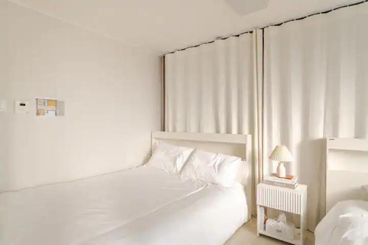Villa Yongsan Cozy Castle With Rooftop Garden For Families Seoul
