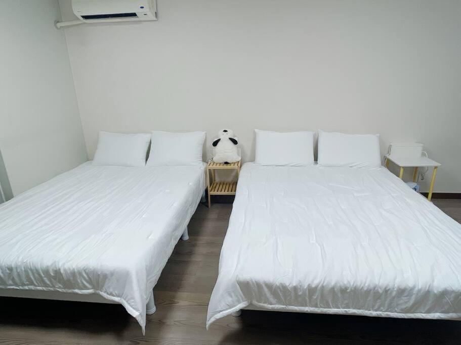 Apartment Hongdae House *