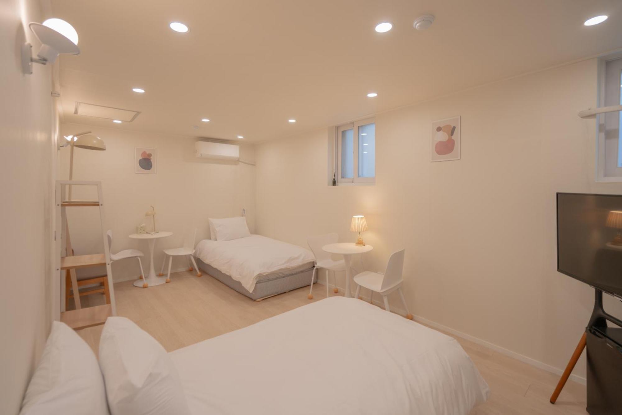 Hostel 42 Gwangjang