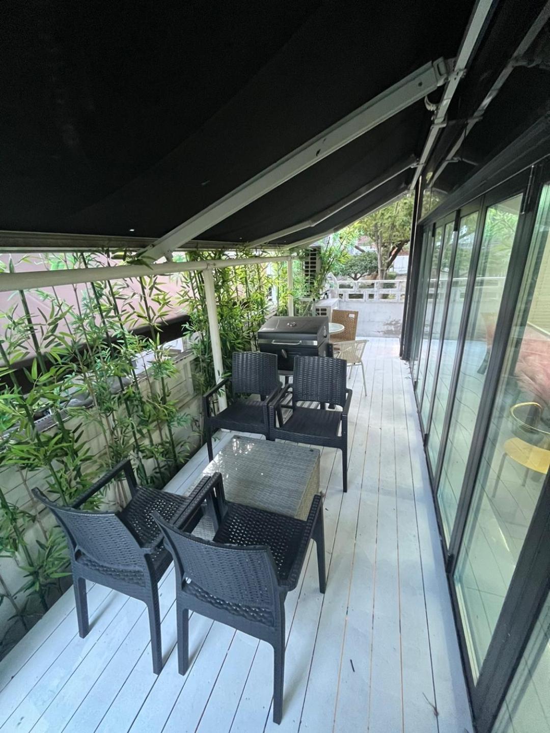 Happy House Villa *