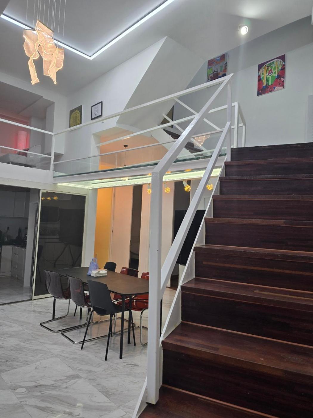 Happy House Villa