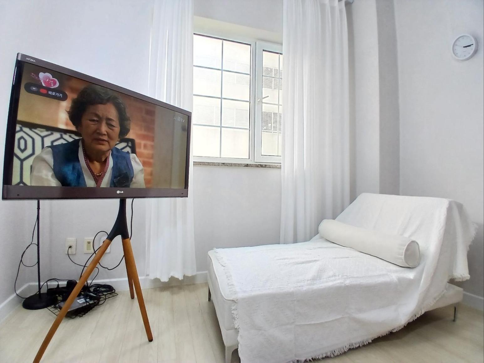 Bonghwasan Stan Cozy Duplex Apartment *