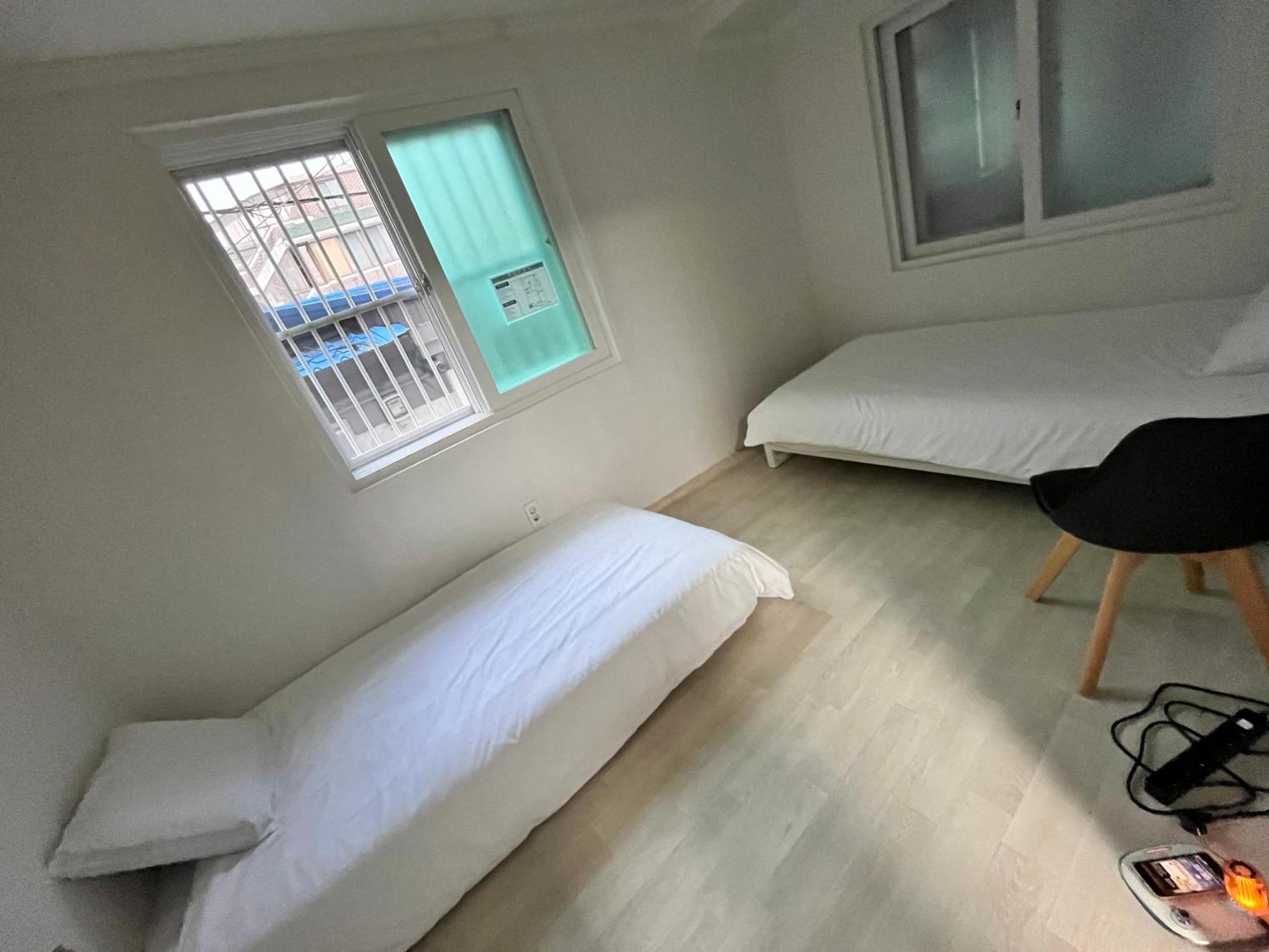Bueno Day - Near Hongdae & Historic Sites Asrama Seoul