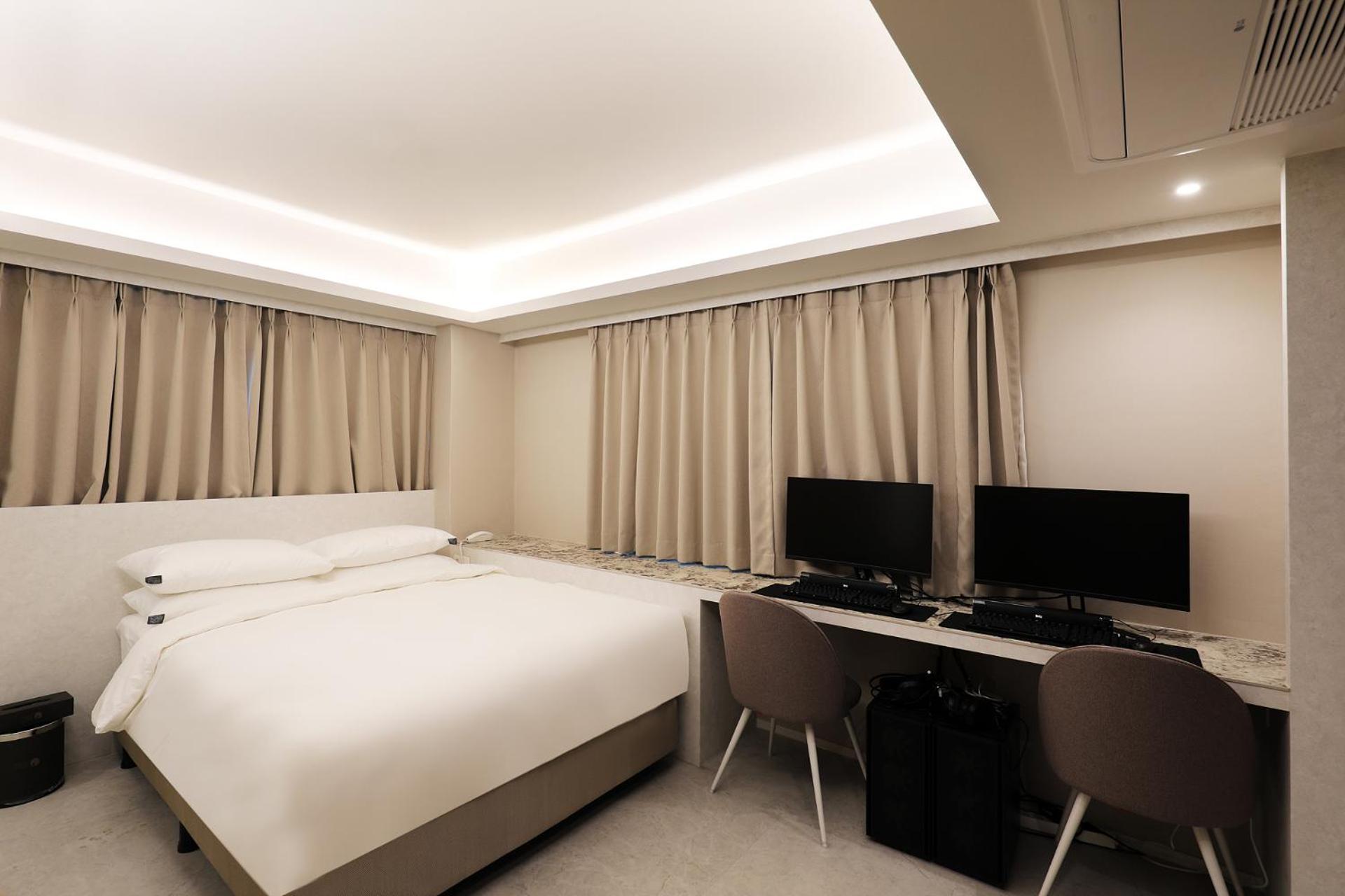 By The Designers Hotel