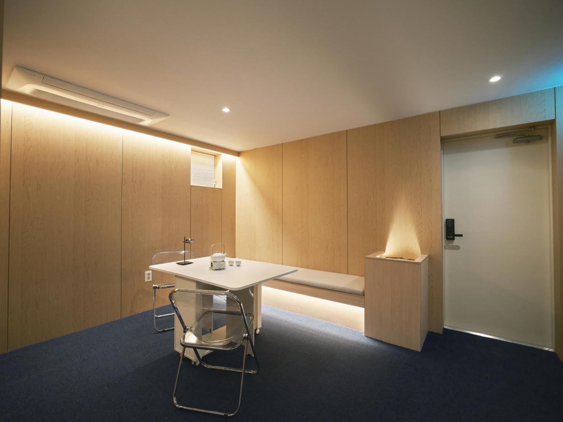 Aparthotel Dandelion Sinsa 1 Seoul