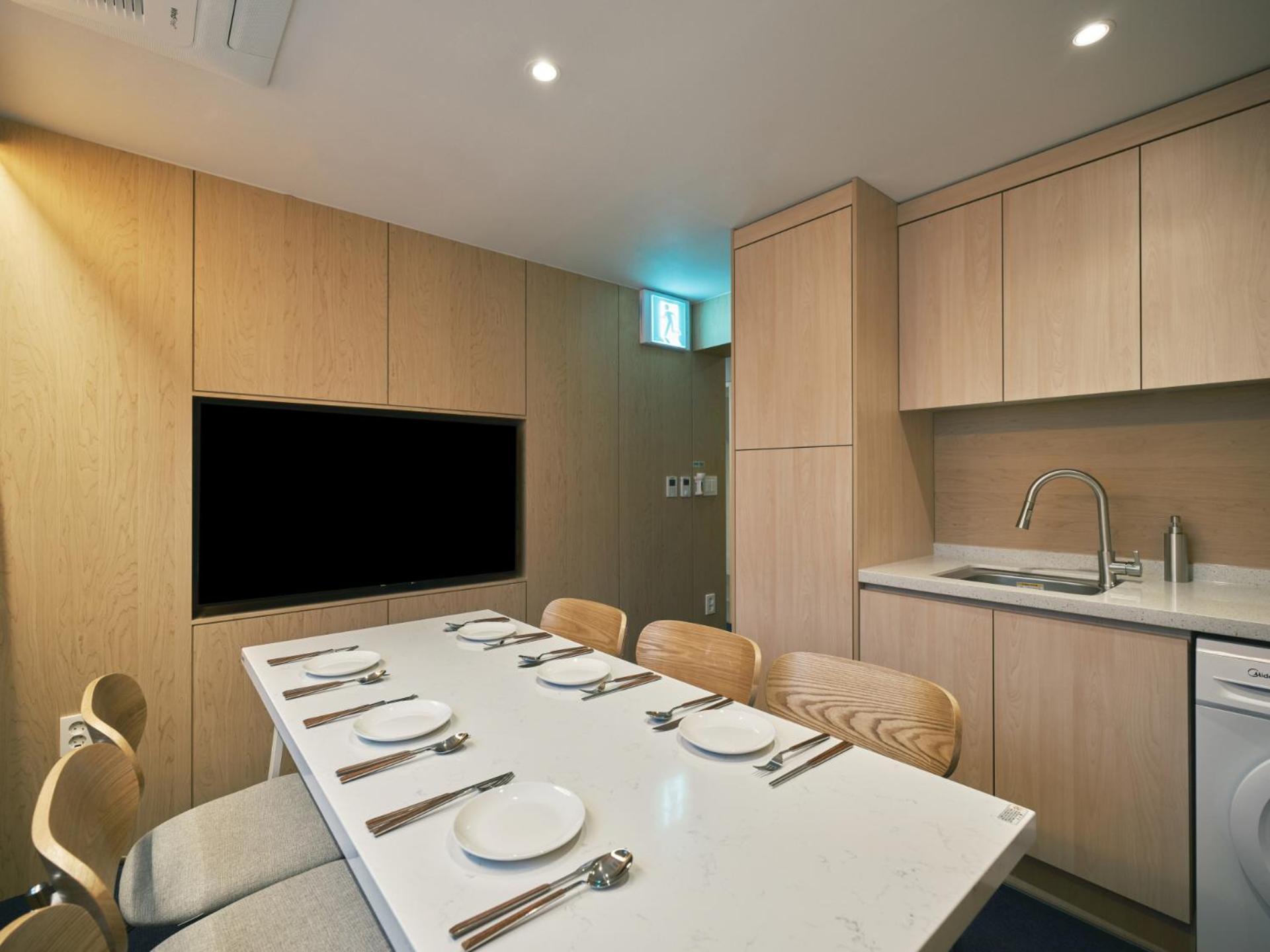Aparthotel Dandelion Sinsa 1 Seoul