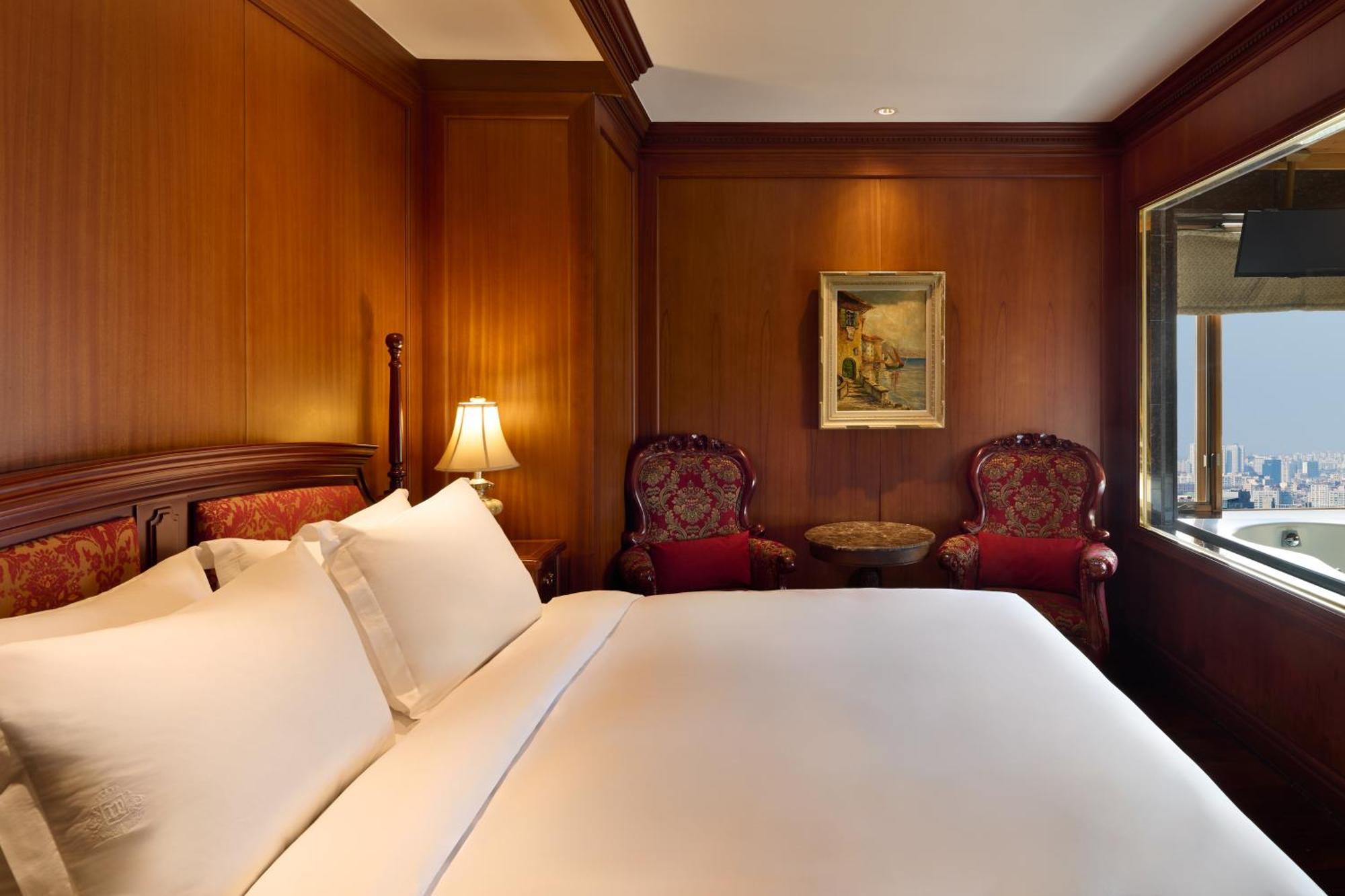 Grand Mercure Imperial Palace Gangnam 5*