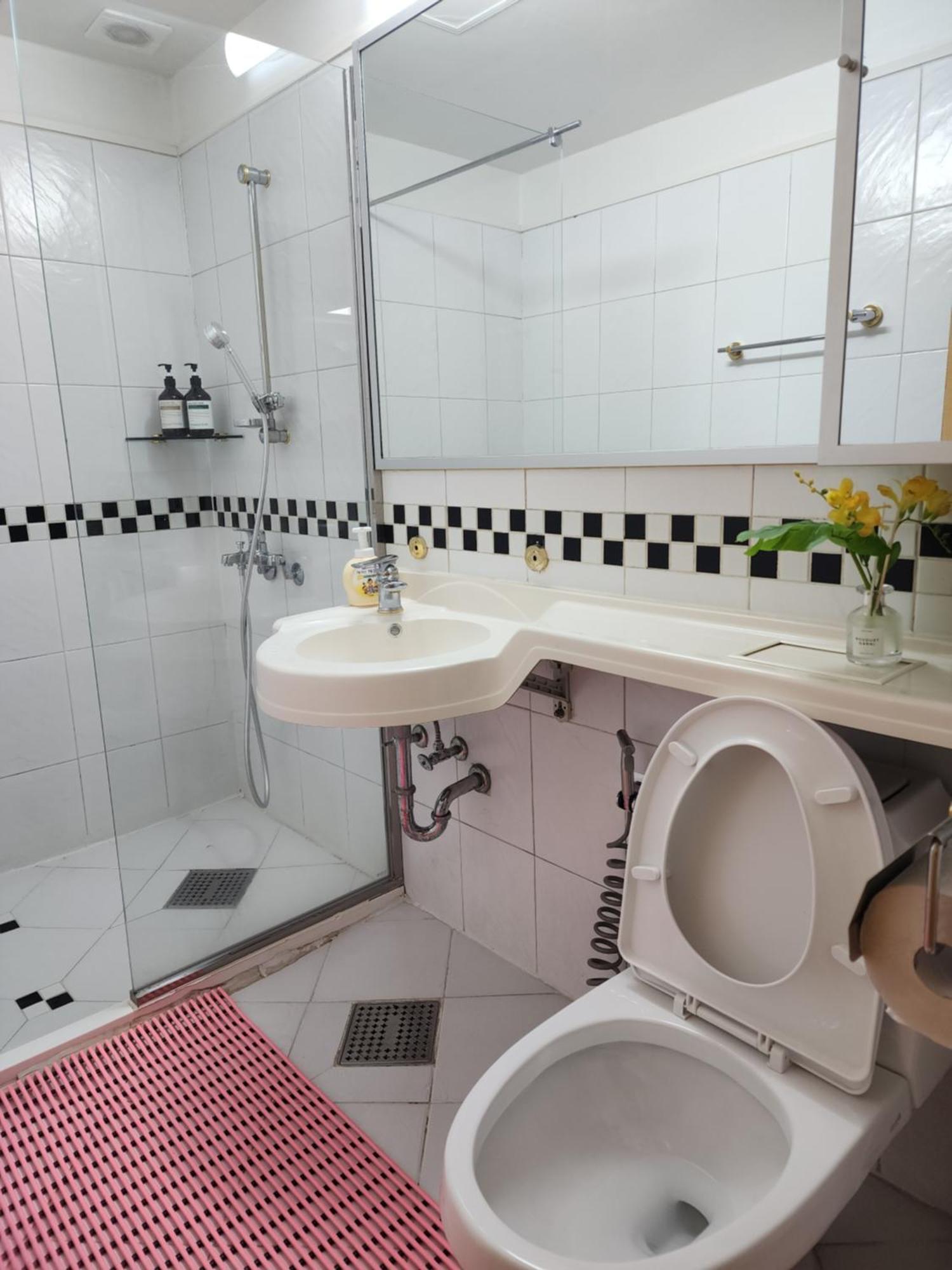 Yull Aparttel *
