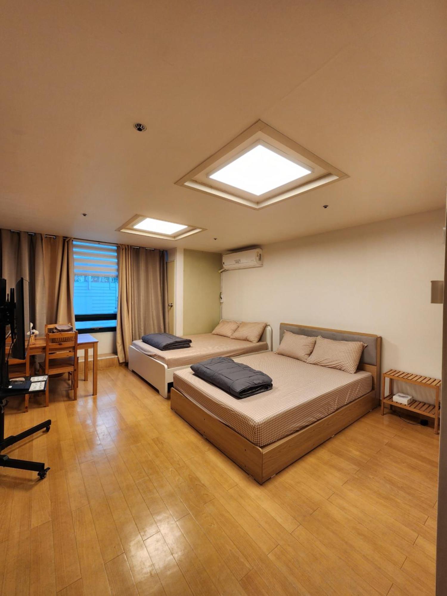Yull Aparttel Apartment Seoul
