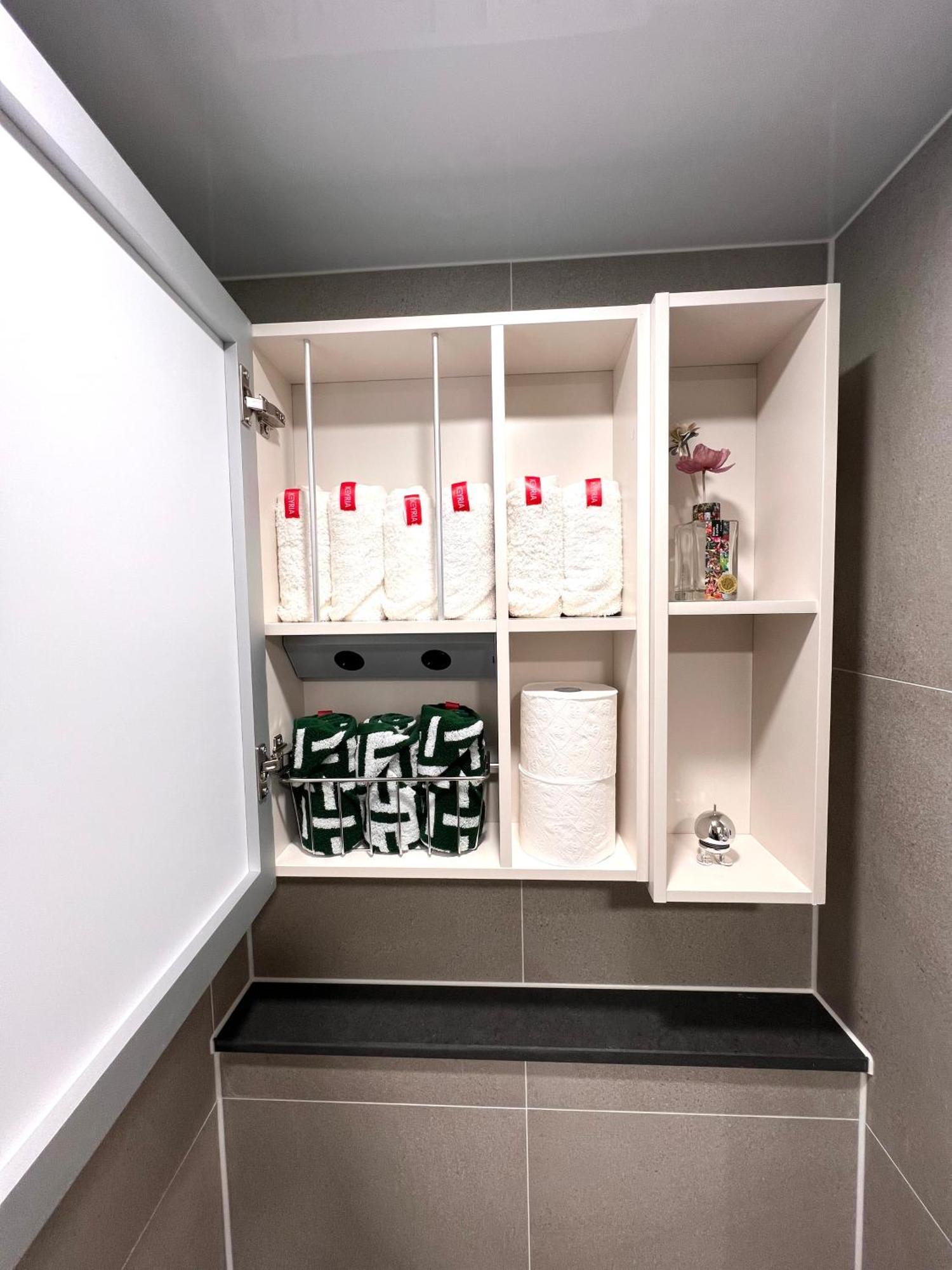 3-warm Newly-build Near Dongdaemun History & Culture Park Station Apartment *