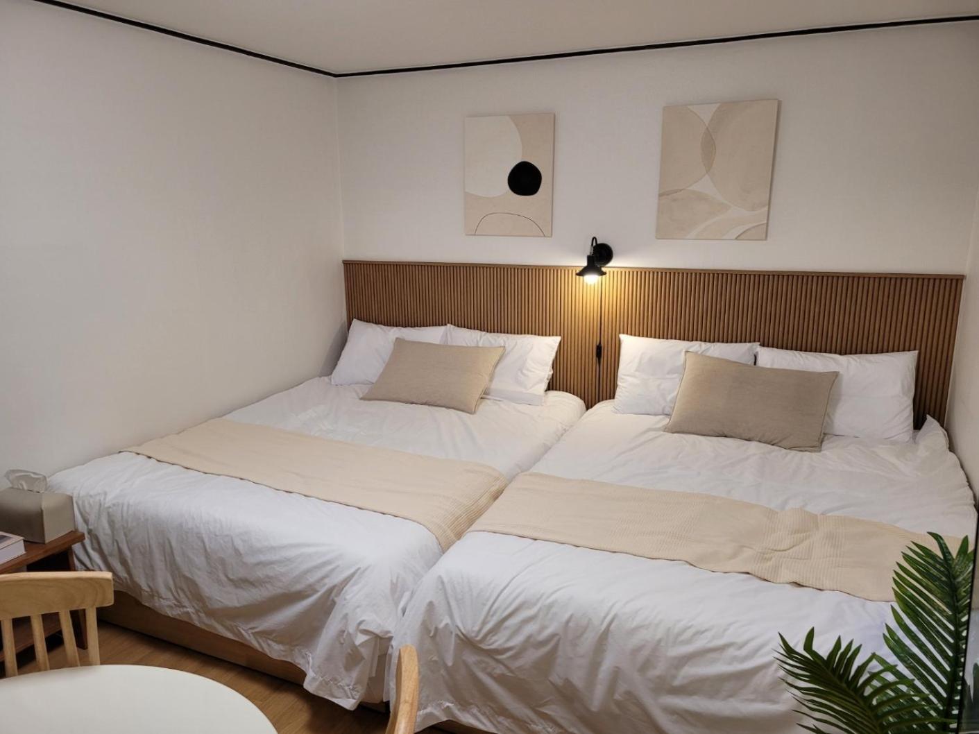 Apartment On Stay, In *