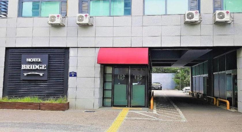 Hotel Bridge Seul